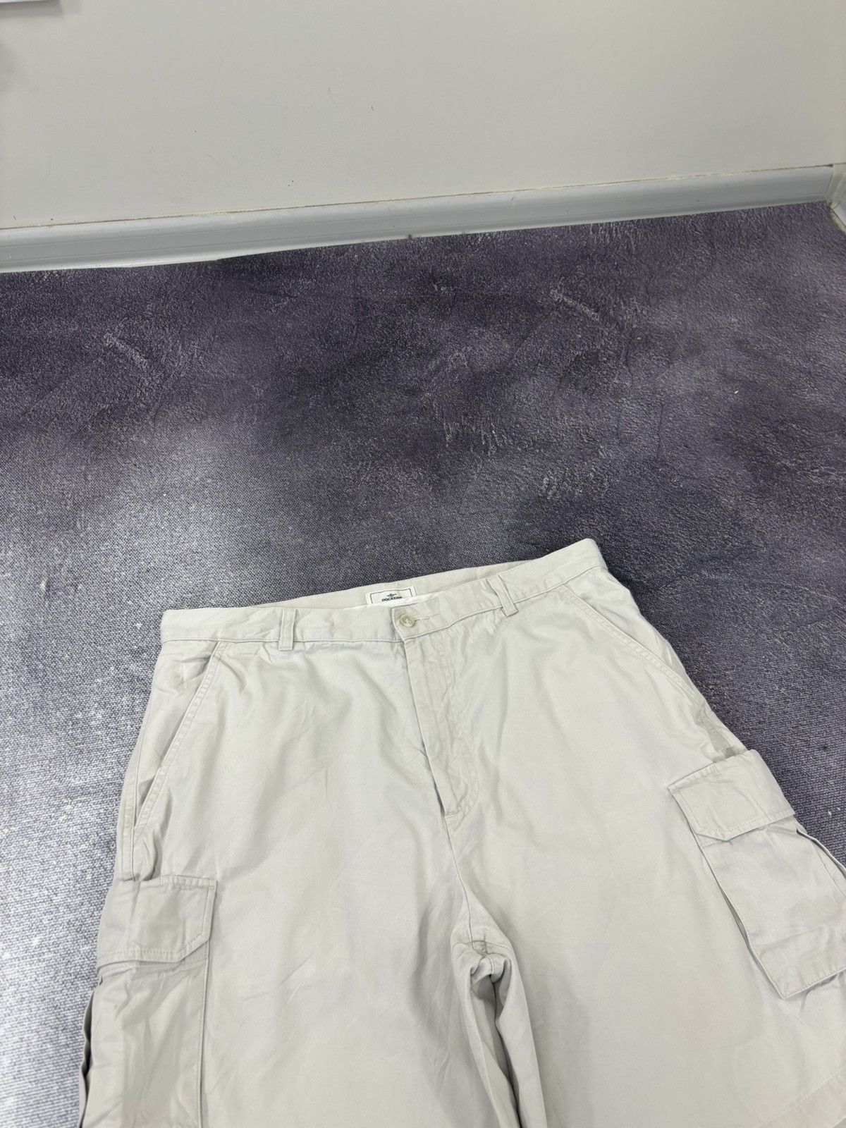 Dockers Vintage Dockers Utility USA Hype Beige Baggy Cargo Shorts Size US 36 / EU 52 - 4 Thumbnail