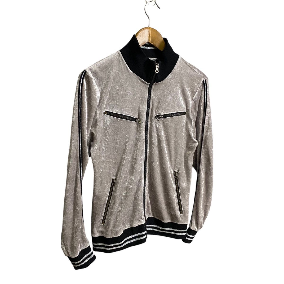 In The Attic In the attic growth velvet jacket Size M / US 6-8 / IT 42-44 - 2 Thumbnail
