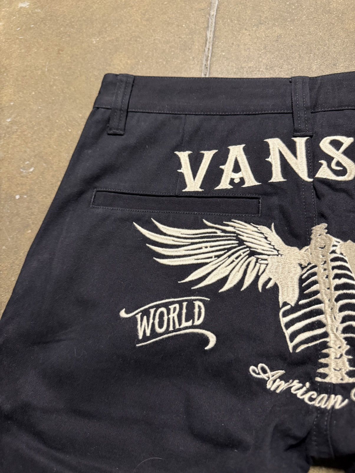 Vanson Leathers Vanson leathers rare embroidered work chino trousers 30 Size US 30 / EU 46 - 3 Thumbnail