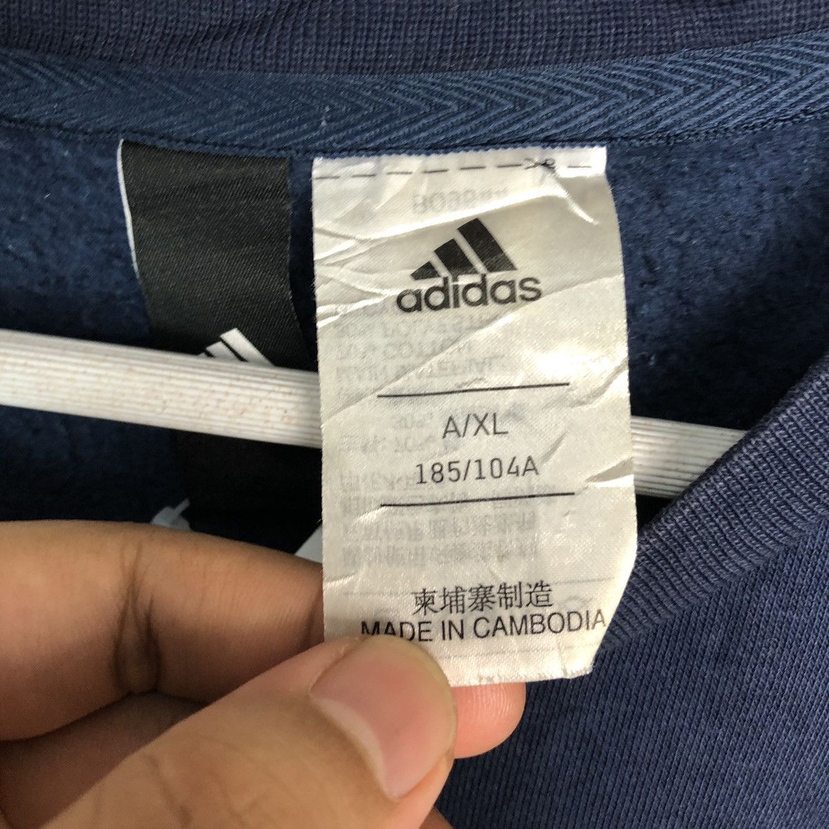 Adidas Adidas 3 stripe Dark Blue Sweatshirt #A250 Size US L / EU 52-54 / 3 - 10 Thumbnail