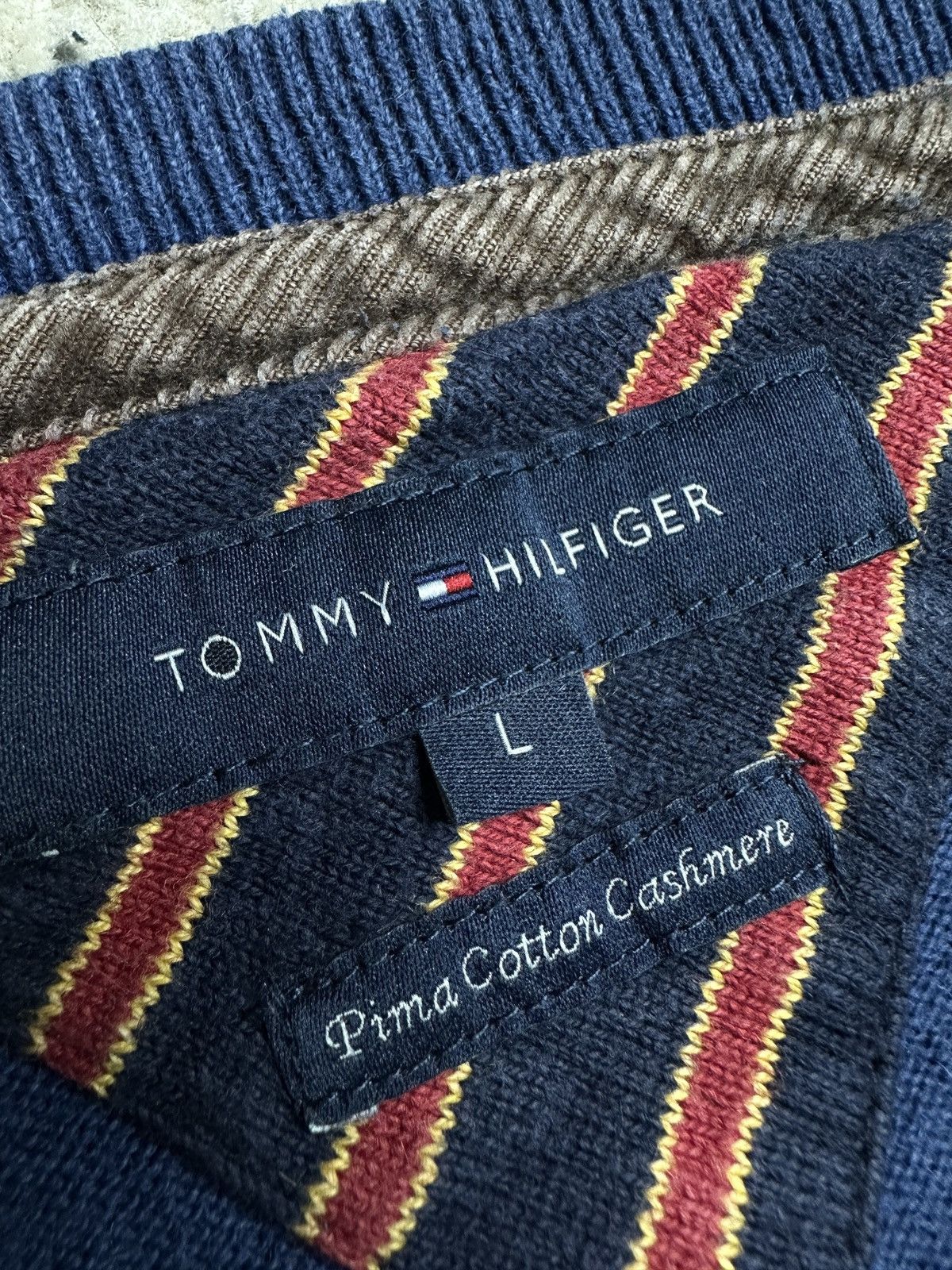 Tommy Hilfiger Tommy Hilfiger Vintage Polo Sweaters Size US M / EU 48-50 / 2 - 3 Thumbnail