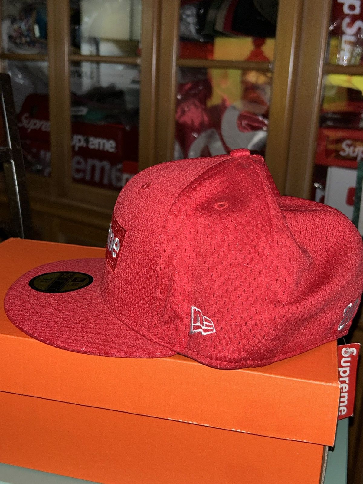 Supreme Supreme Mesh Box Logo New Era Hat SS18 NEW WITH TAGS 7 3/4 Size ONE SIZE - 5 Thumbnail