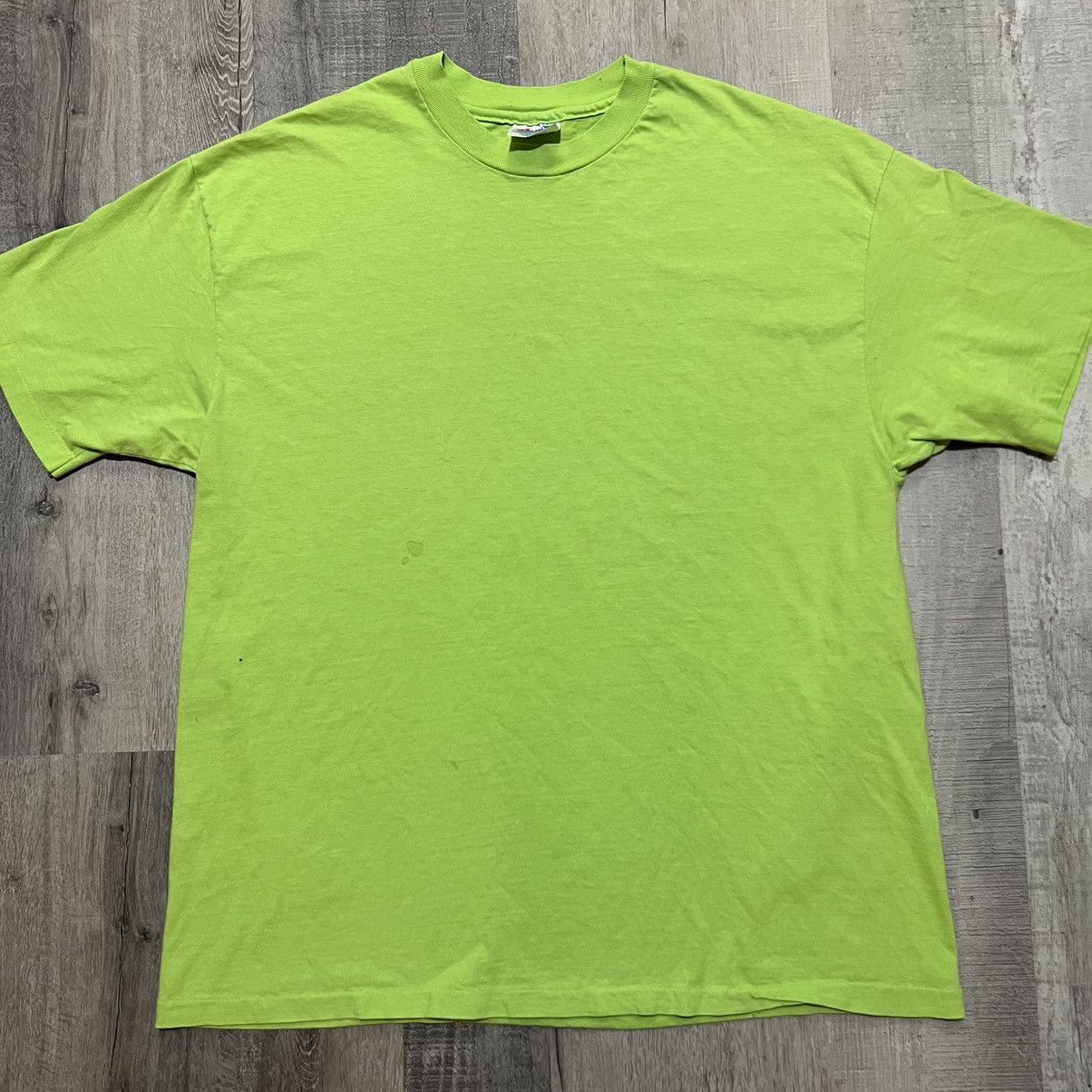 Hanes × Vintage VTG 1990s Blank Lime Green Single Stitch Solid T Shirt Size US XL / EU 56 / 4 - 1 Thumbnail