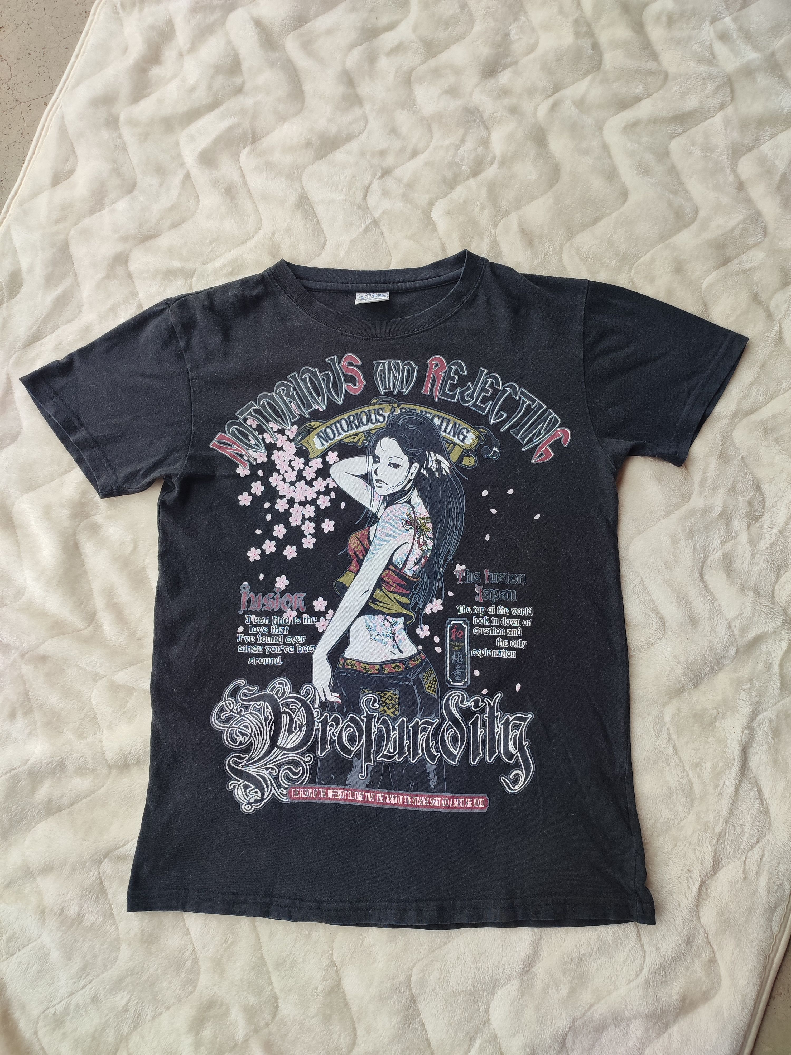 Crazy Vintage Notorious & Rejecting Naked Tees