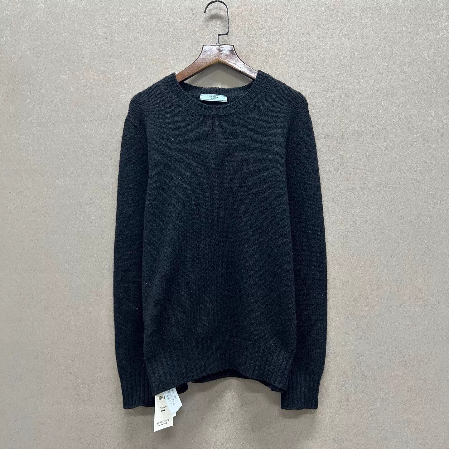 Prada Prada 99 New Black Back Triangle Logo Crewneck Sweater 36 Size XS / US 0-2 / IT 36-38 - 1 Thumbnail