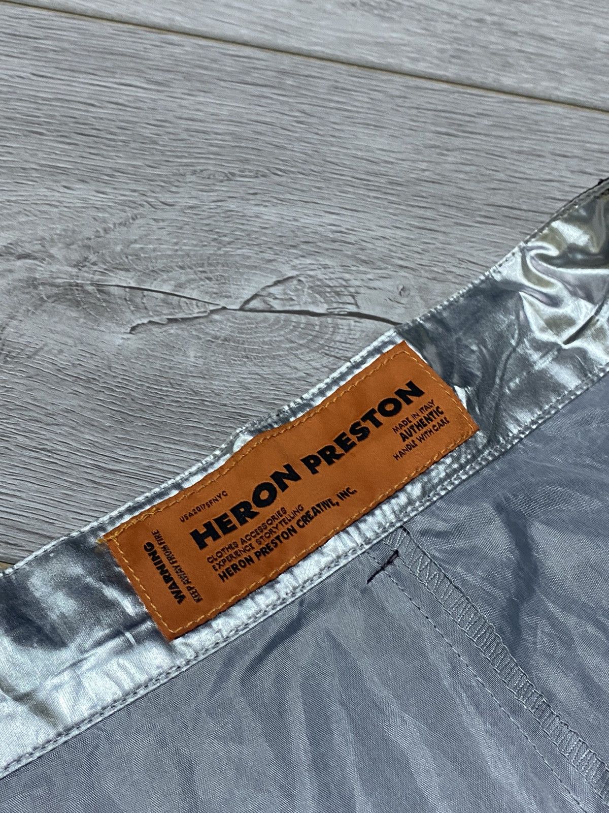 Heron Preston Iconic HERON PRESTON USA 🇺🇸 flag reflective NASA pants Size US 32 / EU 48 - 11 Thumbnail