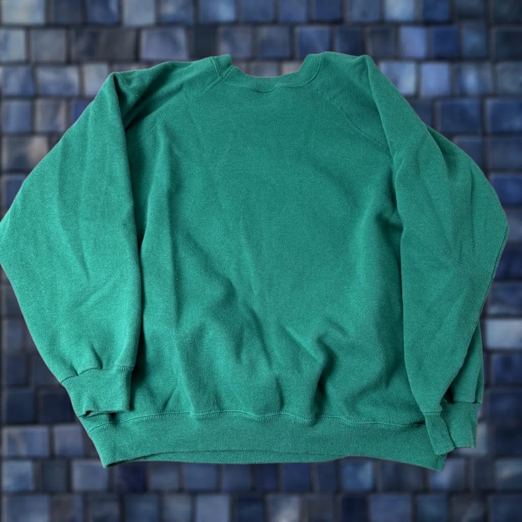 Vintage VINTAGE Sweatshirt 90s Elephant Endangered Crewneck Mens M Green Pullover Sweatshirt Mens Medium Green 90s Handcrafted United States Men Size US M / EU 48-50 / 2 - 1 Thumbnail
