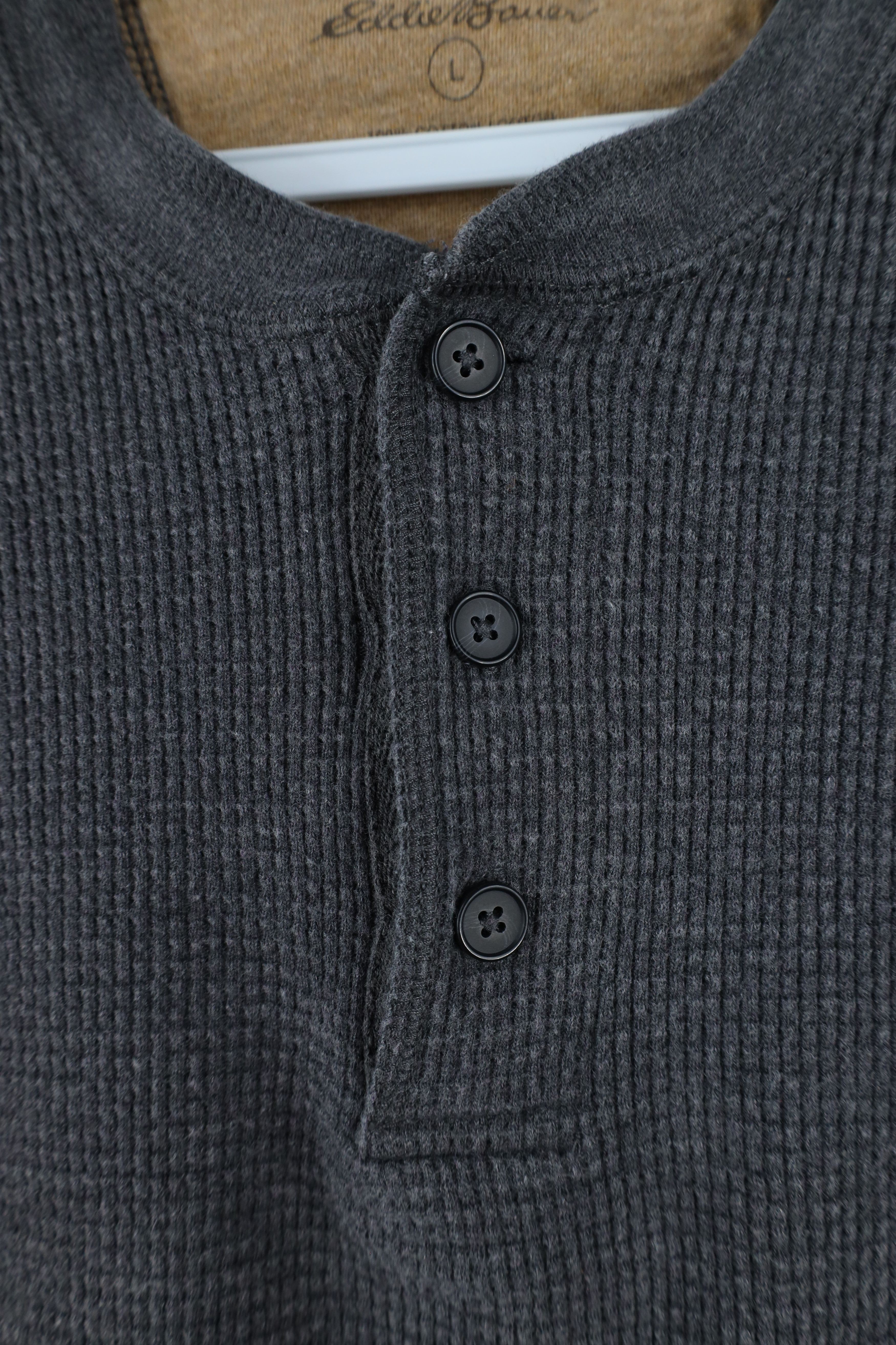 Eddie Bauer Vintage Eddie Bauer Waffle Knit Long Sleeve Henley T-Shirt Size US L / EU 52-54 / 3 - 4 Thumbnail