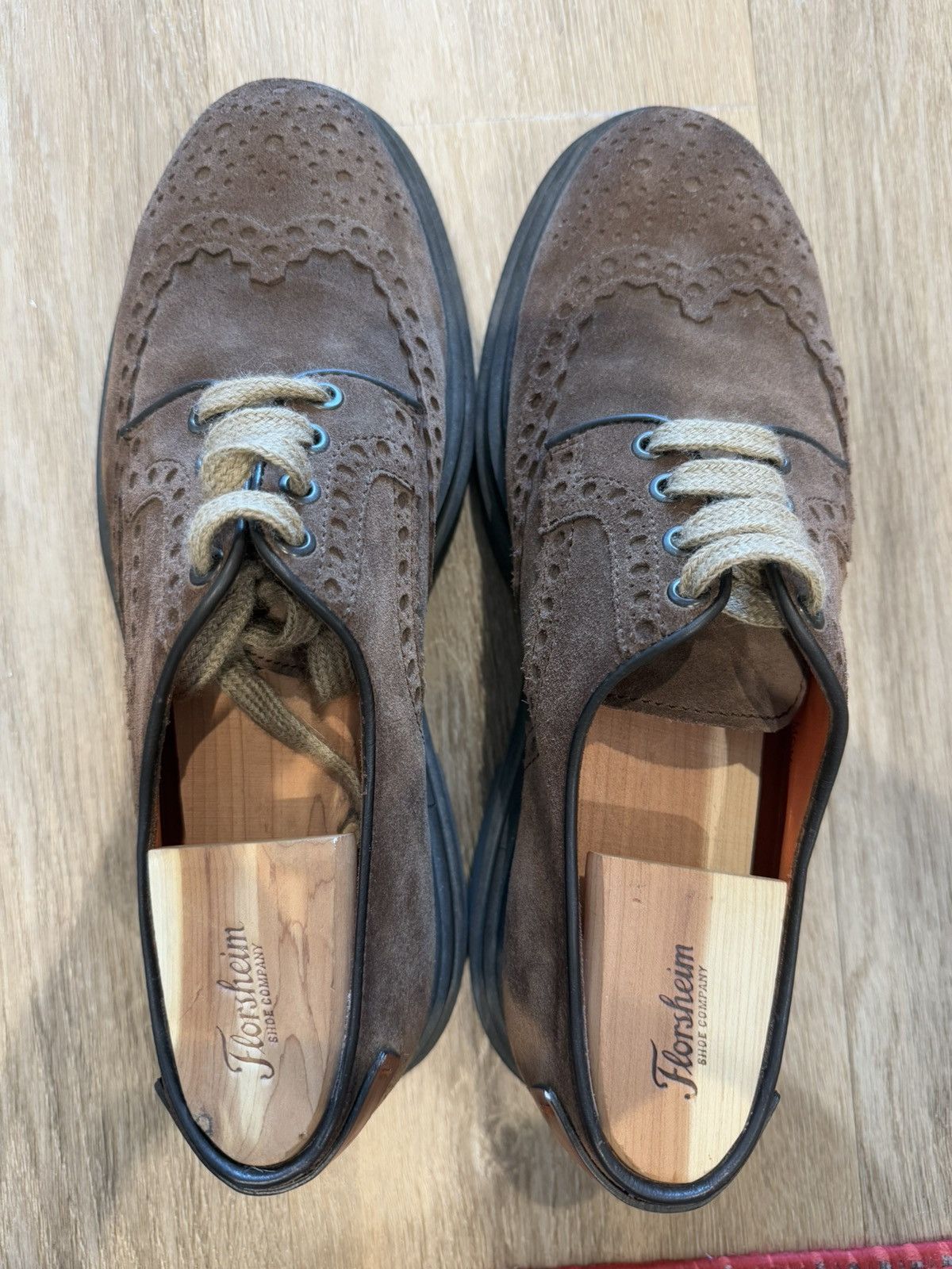 Santoni Santoni Lug-Sole Suede Brogues Size US 10 / EU 43 - 2 Thumbnail