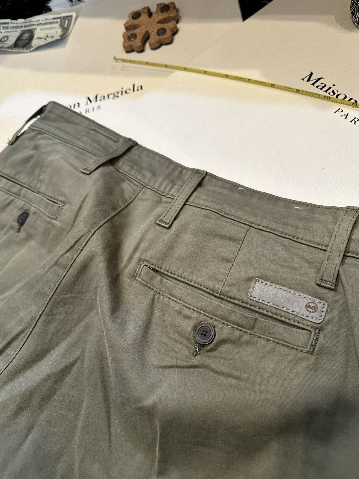 AG Adriano Goldschmied Olive pants AG Size US 31 - 7 Thumbnail