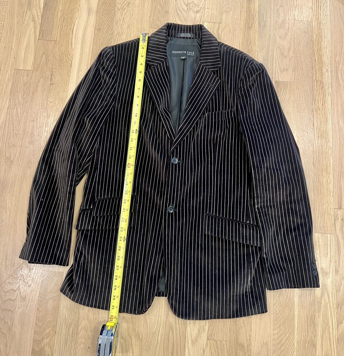 Kenneth Cole Kenneth Cole pinstripe velvet smoking jacket Size 40R - 2 Thumbnail