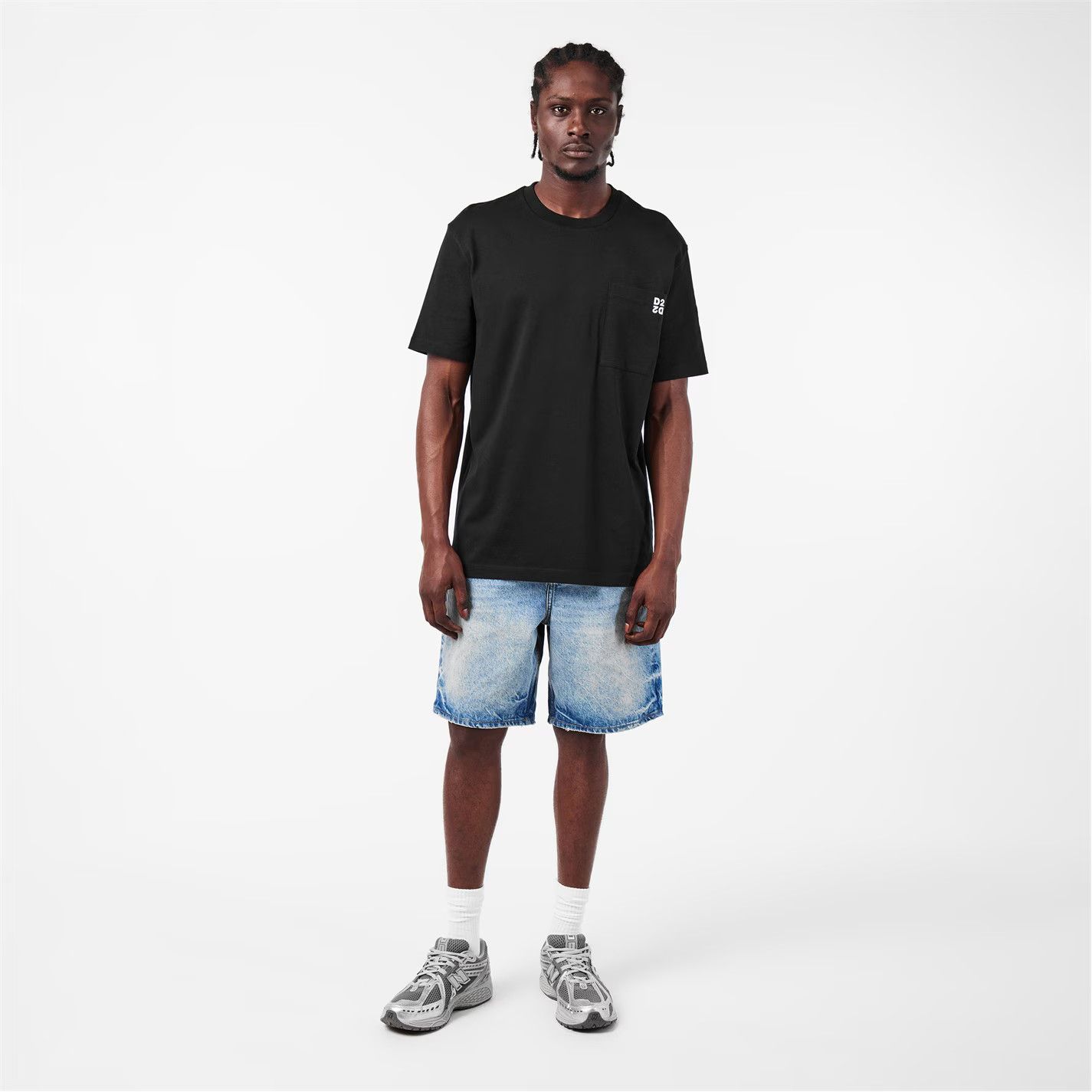 Dsquared2 o1g2r1mq0426 Soft Breathable T-Shirt in Black Size US S / EU 44-46 / 1 - 6 Thumbnail