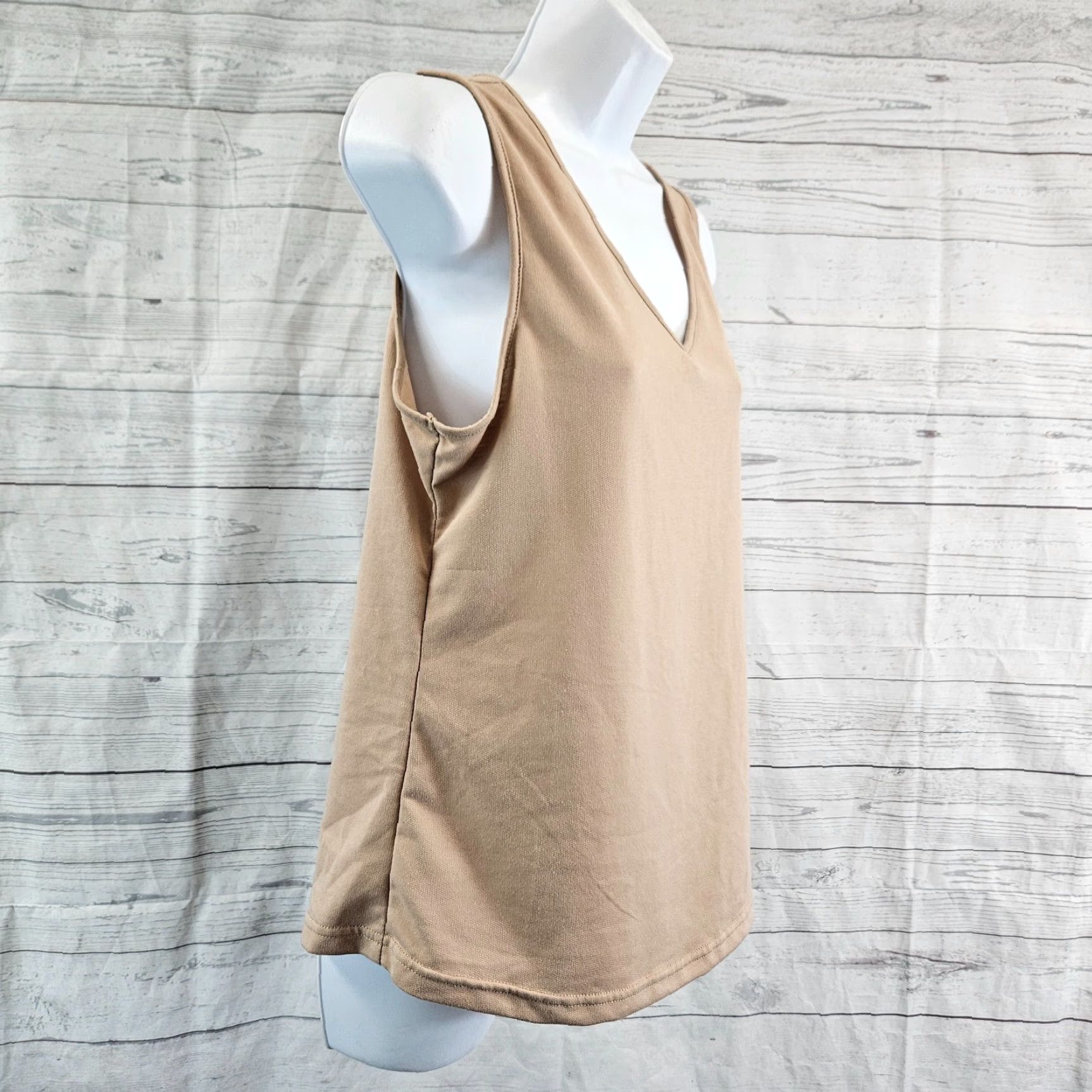 NYDJ NYDJ Womens Tank Top Size S Solid Tan V-Neck Sleeveless Short Length Brown Polyester Shirt Womens Boys? Size S / US 4 / IT 40 - 3 Thumbnail