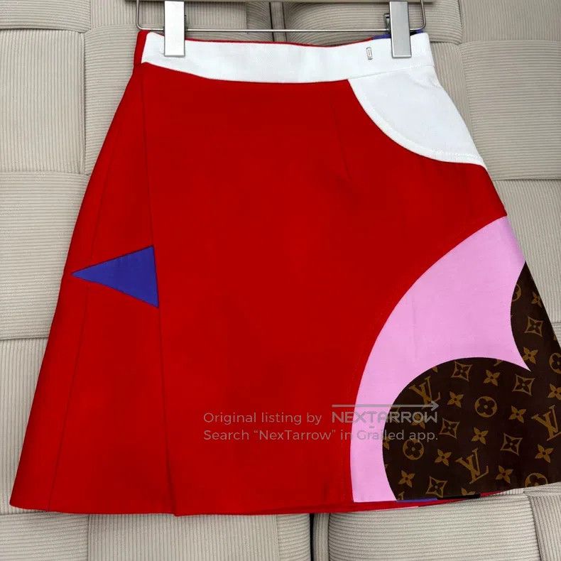 Louis Vuitton Louis Vuitton Red presbyopic full print half skirt Size 35" - 2 Thumbnail