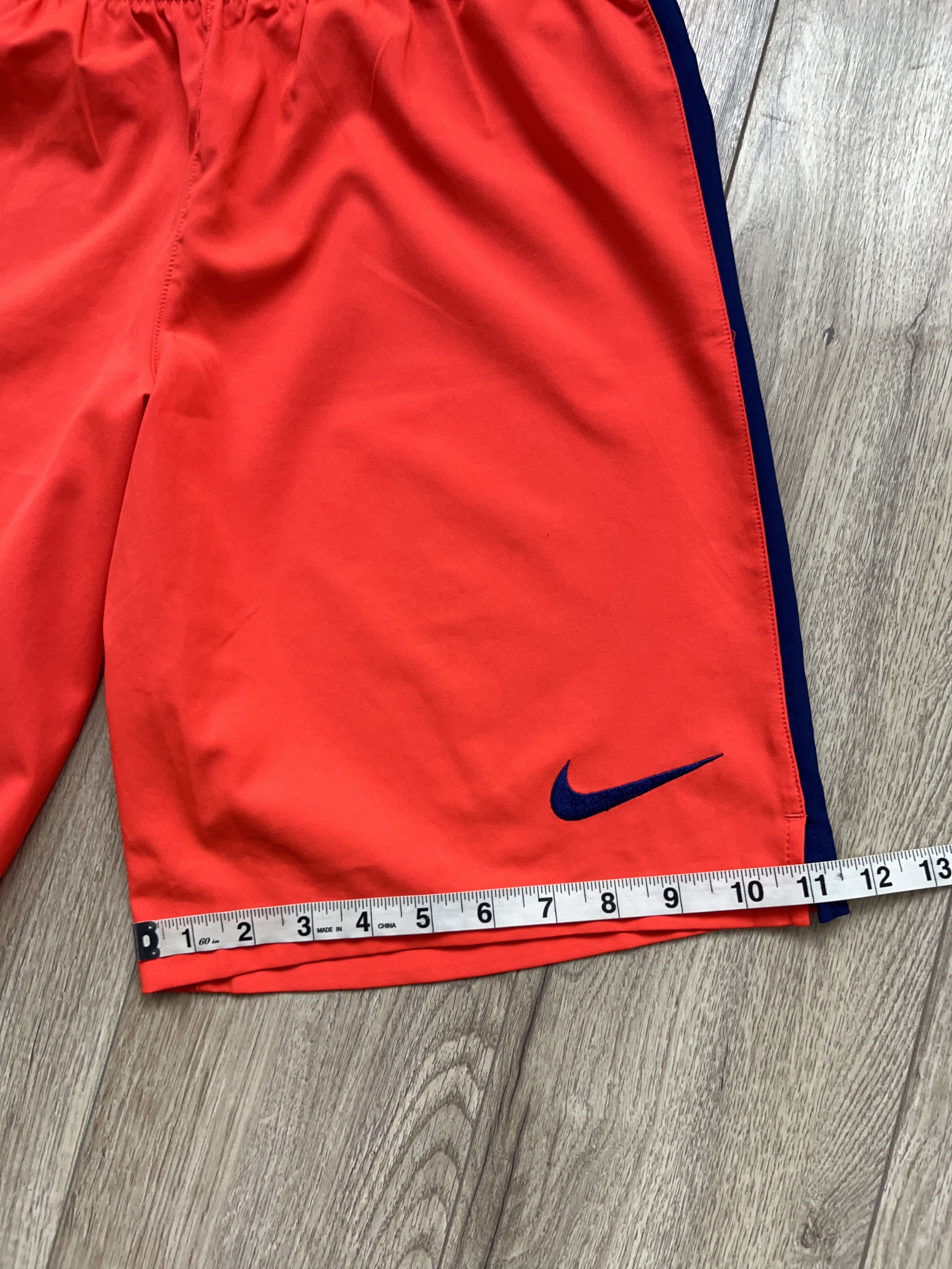 Nike FCB 2014 2015 Away Football Soccer Kit Set Jersey Shorts Size US M / EU 48-50 / 2 - 18 Thumbnail