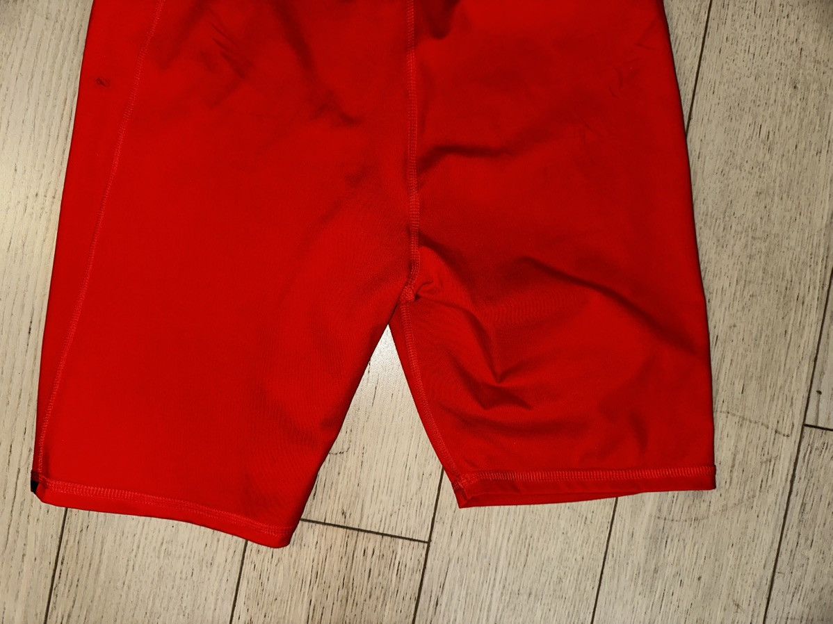 Puma PUMA X VOGUE TIGHT SHORTS Size 30" / US 8 / IT 44 - 7 Thumbnail