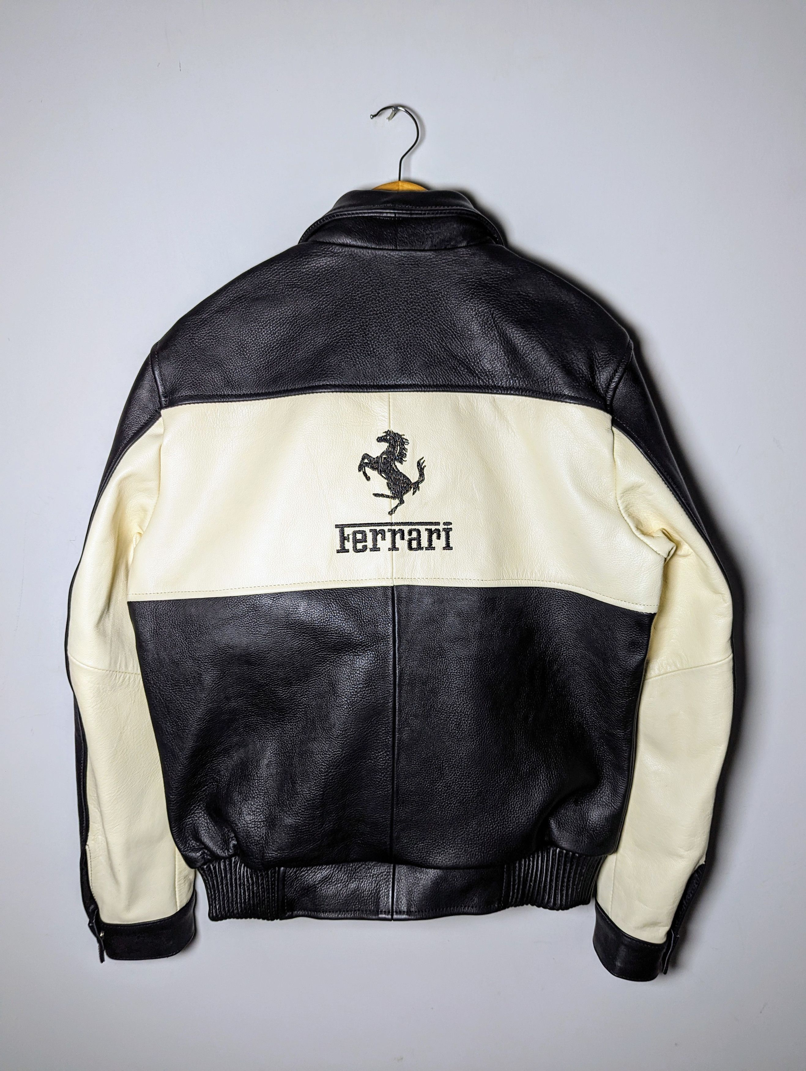 Ferrari 🔥 FERRARI 🔥 RACING LEATHER JACKET BOMBER FIT Size US L / EU 52-54 / 3 - 2 Thumbnail
