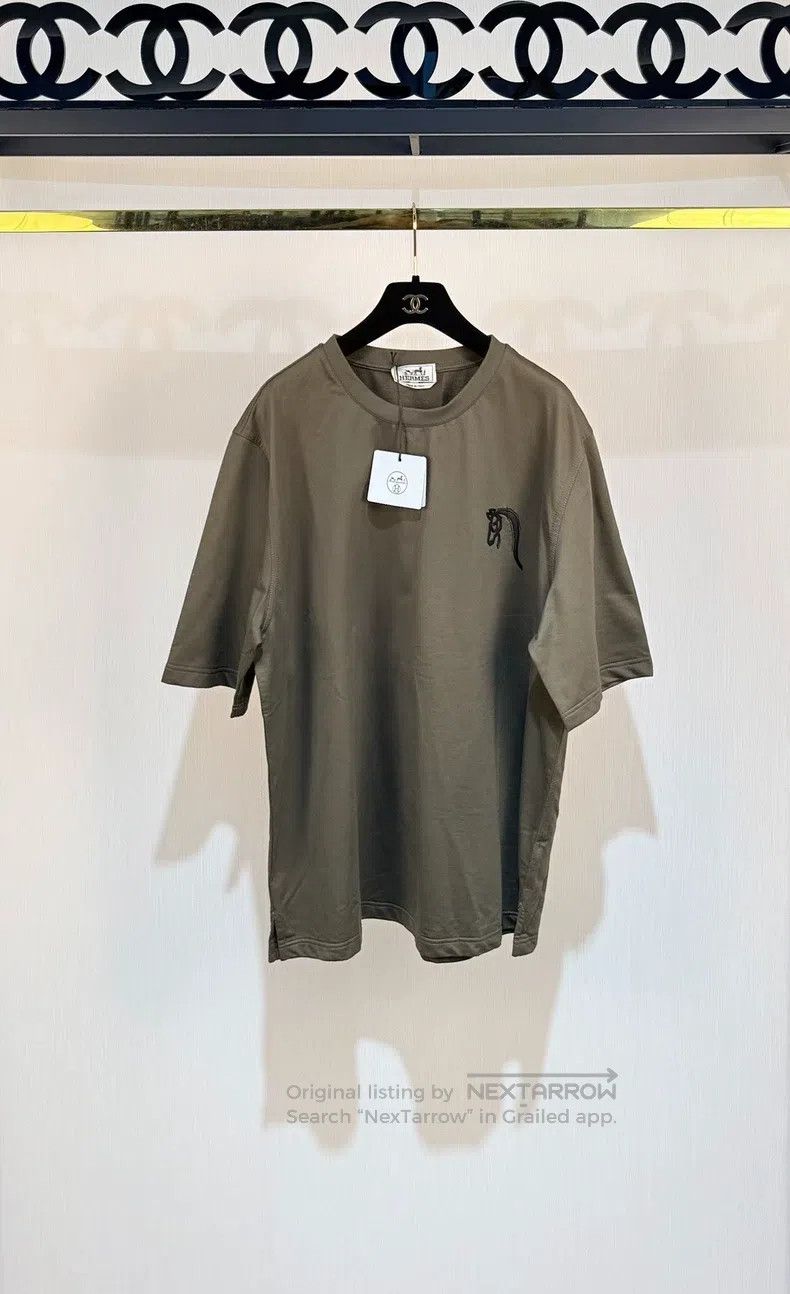 Hermes Hermes Military Green Short T-Shirt Size US XL / EU 56 / 4 - 1 Thumbnail
