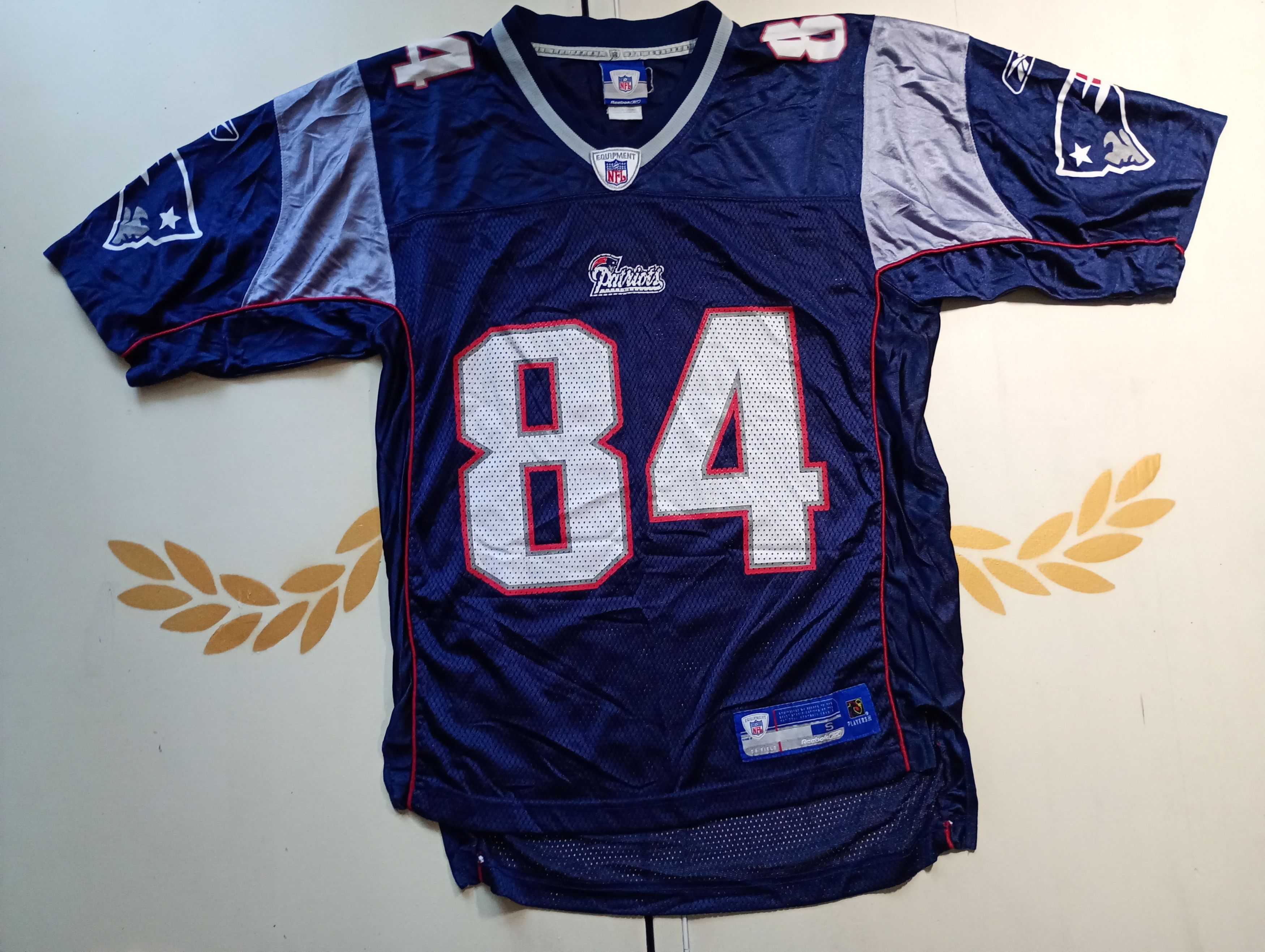 Reebok Reebok Patriots NFL Jersey 84 Watson 2005-2006 Size US S / EU 44-46 / 1 - 1 Thumbnail