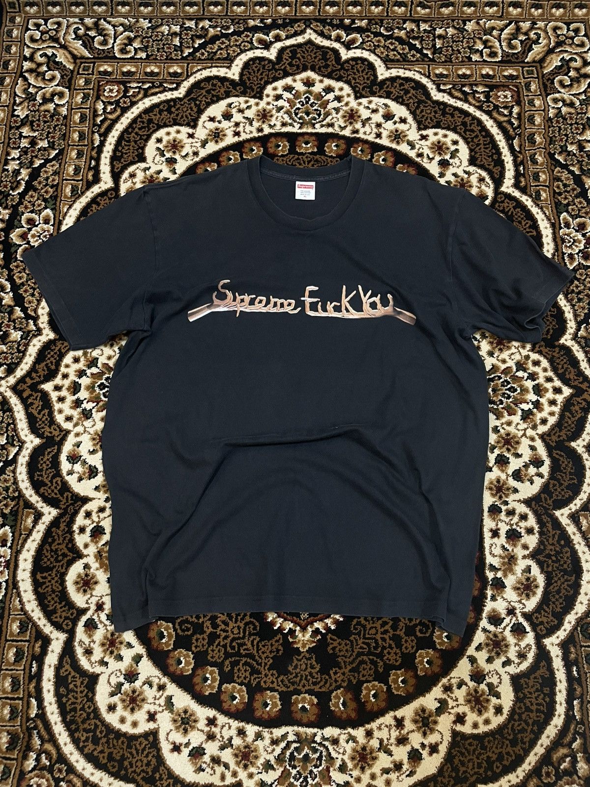 Supreme Supreme fuck you Size US XL / EU 56 / 4 - 1 Thumbnail