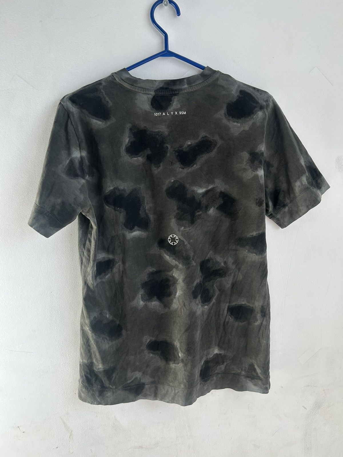 1017 ALYX 9SM 1017 ALYX 9SM Circle T-Shirt Size US M / EU 48-50 / 2 - 2 Thumbnail