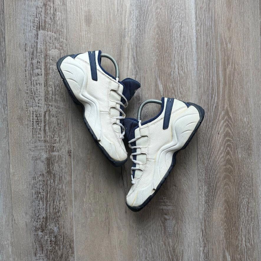 Asics ASICS • VINTAGE Runner "SL783" (6M) Size US 6 / EU 39 - 9 Thumbnail