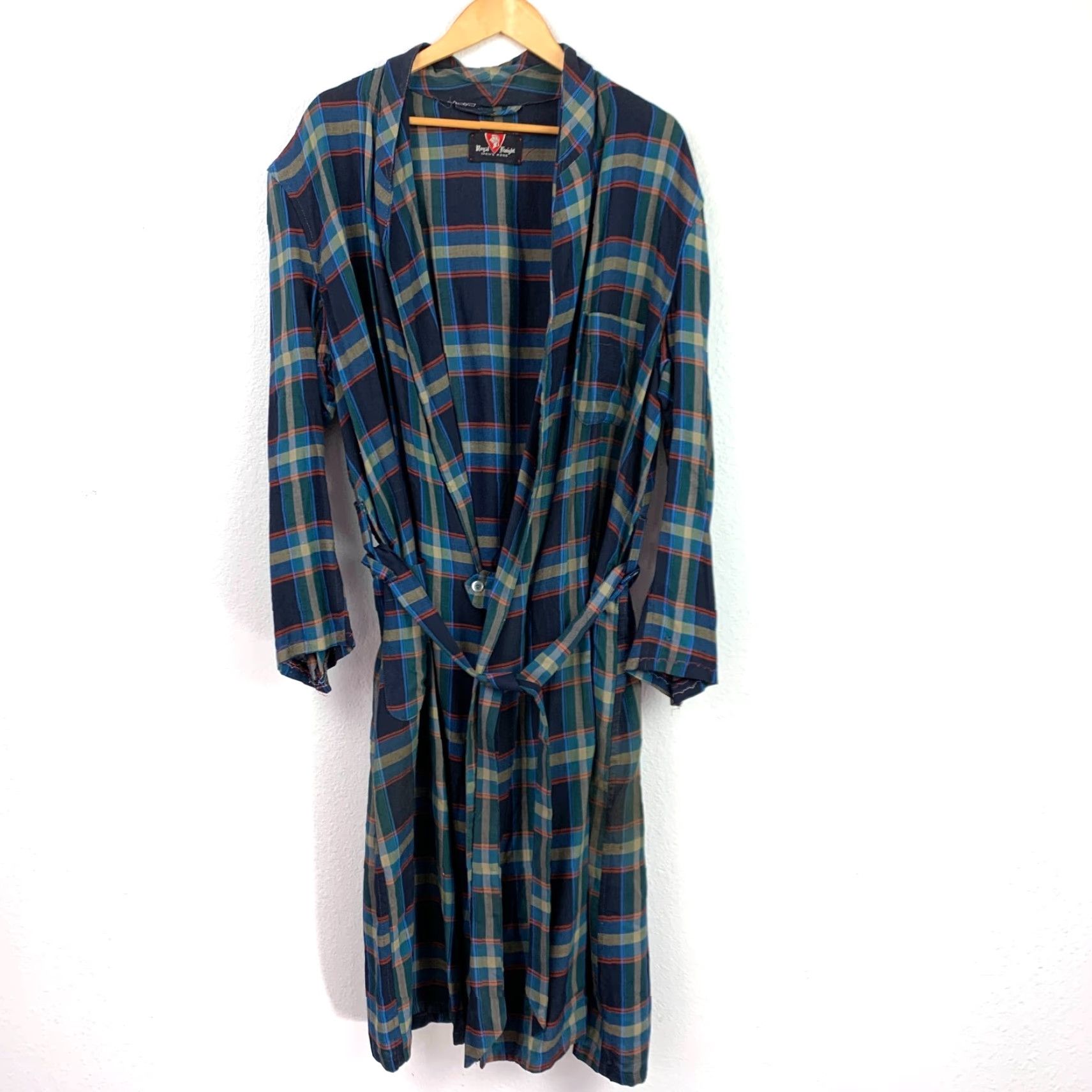 Vintage VINTAGE Royal Knight Robe Cartoon Knights 60s Blue Plaid Rockabilly Mens One Size Chest 46" Size ONE SIZE - 7 Thumbnail