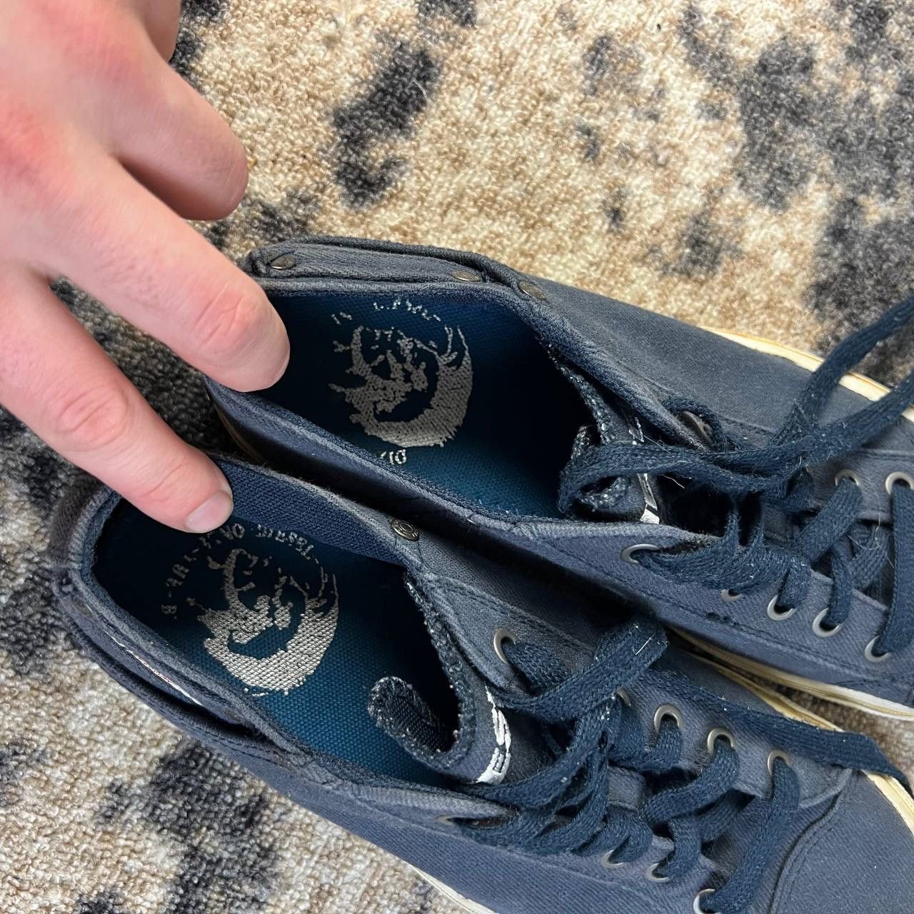 Diesel Diesel Luxury Mini Logo Low-Top Sneakers Streetwear Style Size US 9 / EU 42 - 8 Thumbnail