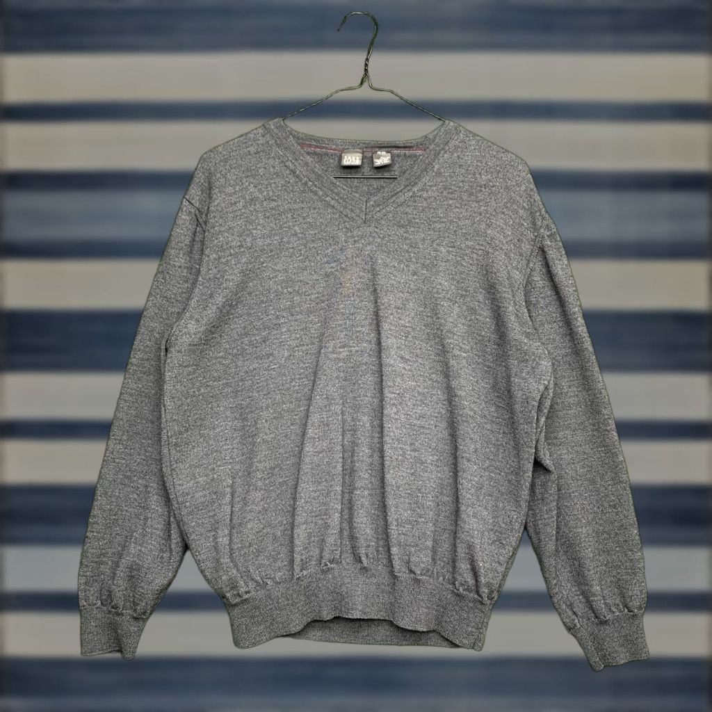 Saks Fifth Avenue VINTAGE Saks Fifth Avenue Sweater Mens Medium Gray Merino Wool Silk Blend Crewneck Casual Preppy Size US M / EU 48-50 / 2 - 1 Thumbnail