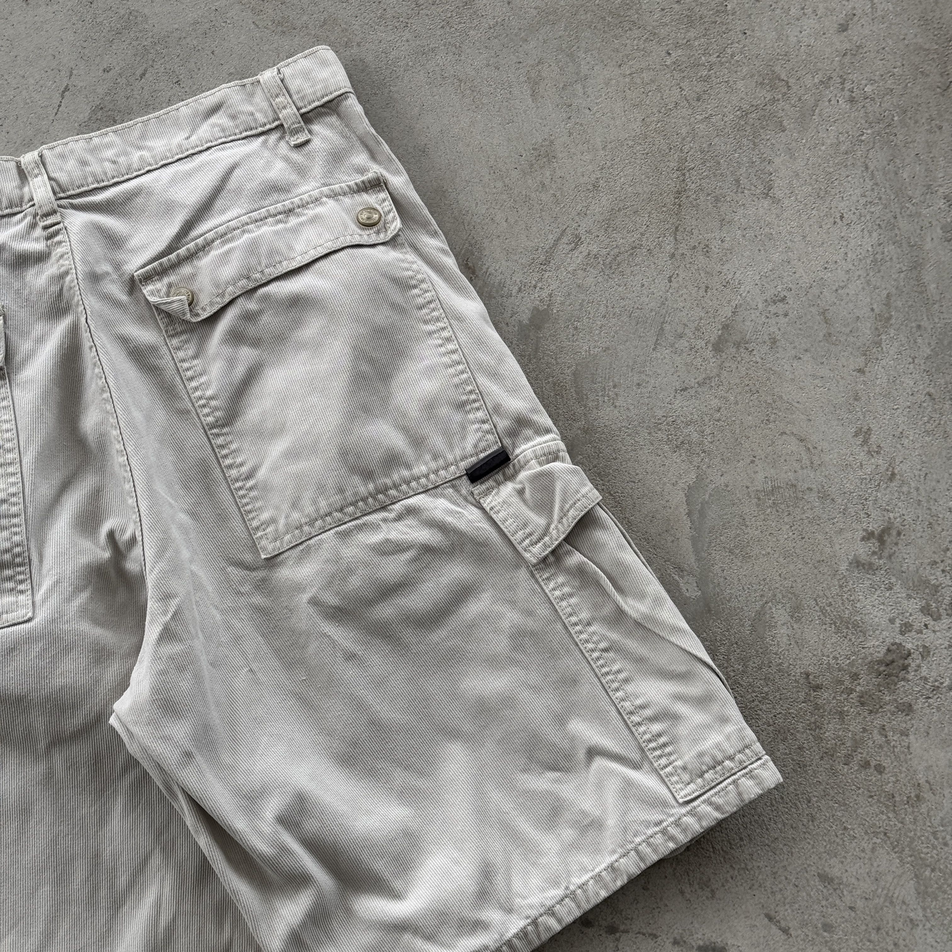 Levi's Vintage Levi's Silver Tab Khakis Corduroy Cargo Shorts Size US 32 / EU 48 - 6 Thumbnail