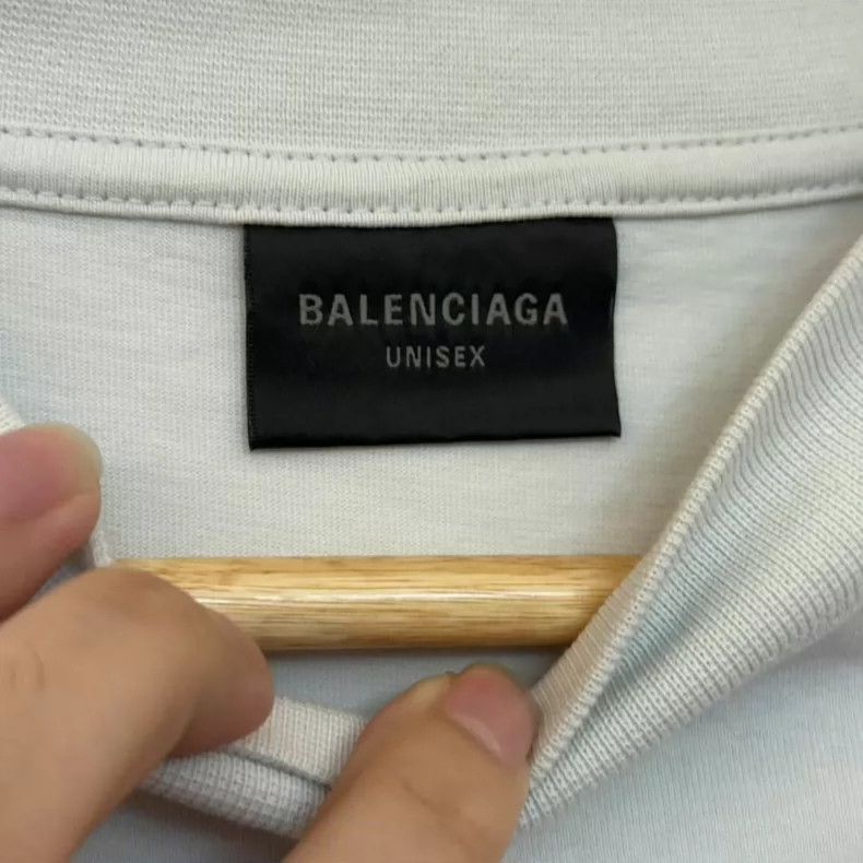 Balenciaga Balenciaga 25 Valentine's Day 520 Limited Short Sleeves Size L / US 10 / IT 46 - 3 Thumbnail