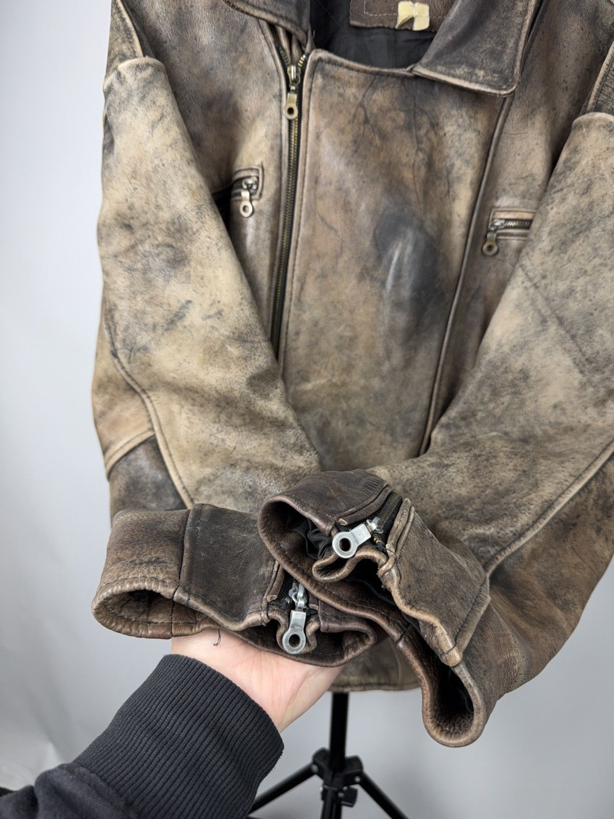 Genuine Leather 90s Retro Heavy Distressed Leather Moto Biker Jacket Vintage Size US XL / EU 56 / 4 - 6 Thumbnail