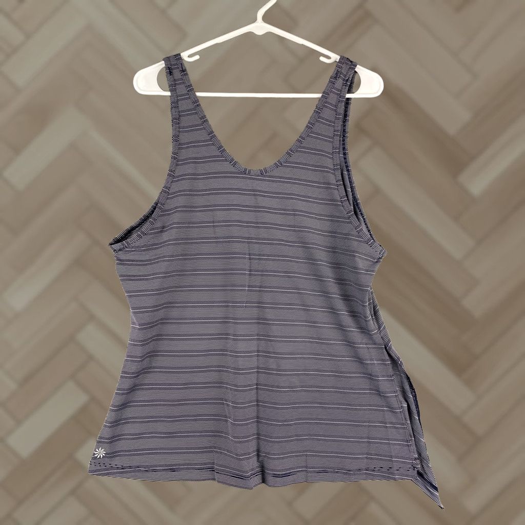Athleta Athleta Tank Shirt Women’s L Gray Activewear Sleeveless Short Sleeves/Workouts Size L / US 10 / IT 46 - 1 Thumbnail