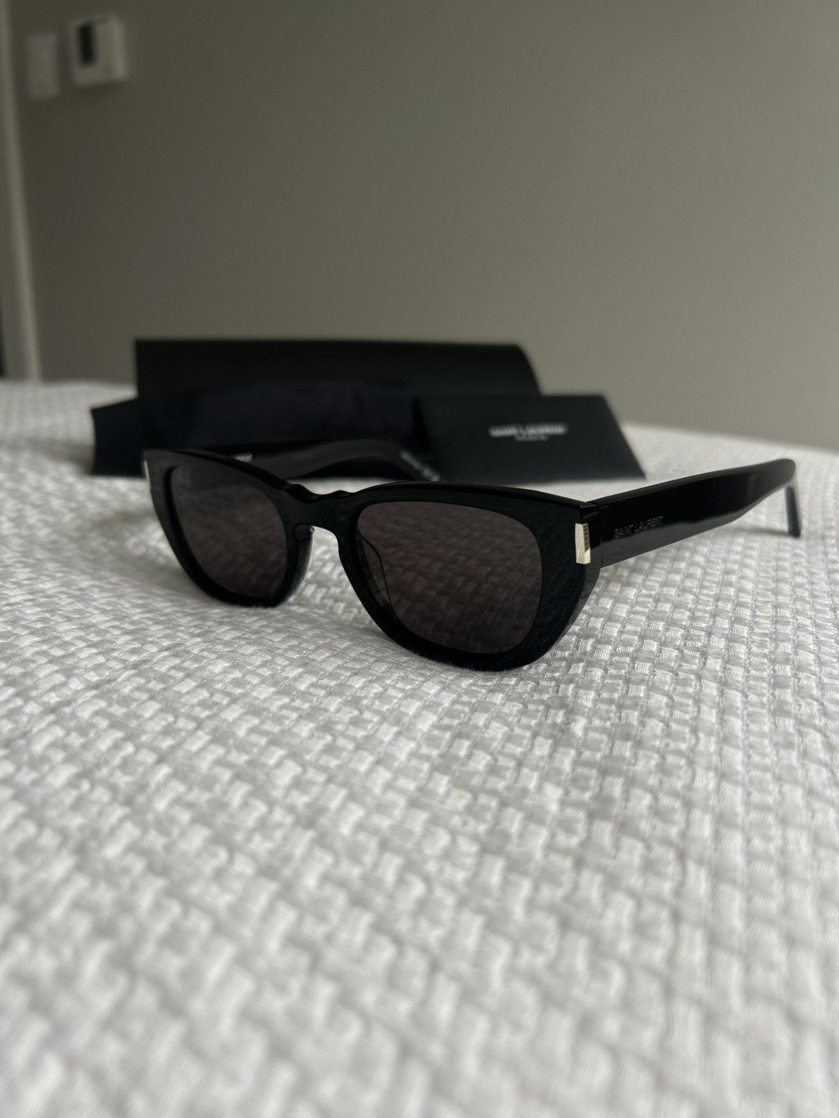 Saint Laurent Paris Saint Laurent SL 601 Black Sunglasses Size ONE SIZE - 1 Thumbnail