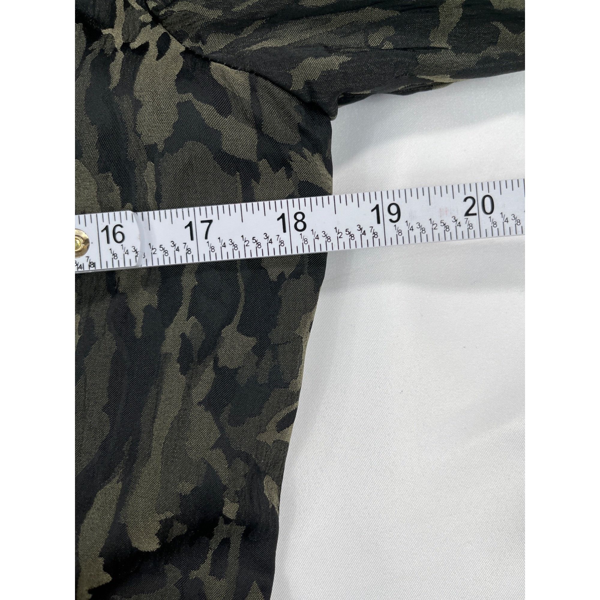 Nicole Miller Nicole Miller SKU 7663 Camo Print Zip Front dress Size 10 Size L / US 10 / IT 46 - 4 Thumbnail