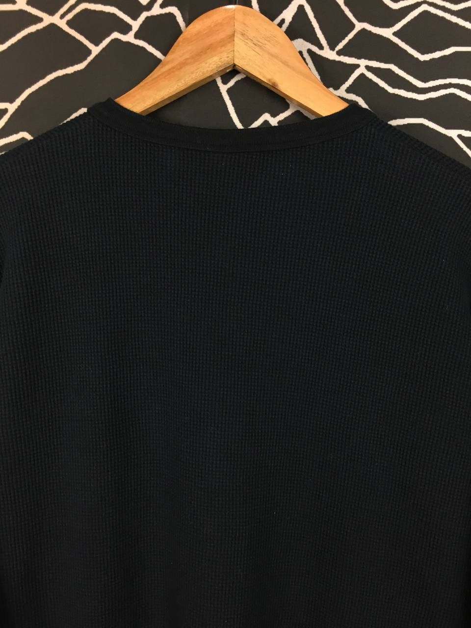 Uniqlo Uniqlo Waffle Knit Henley Neck Long Sleeve Tee Size XL Size US XL / EU 56 / 4 - 6 Thumbnail