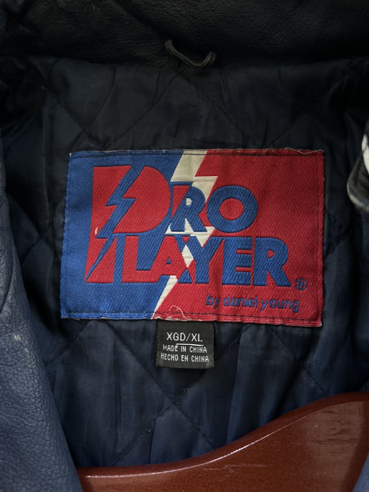Pro Player Vntg Super Rare Plo Player Daniel Young Cowboys Leather Size US XL / EU 56 / 4 - 6 Thumbnail