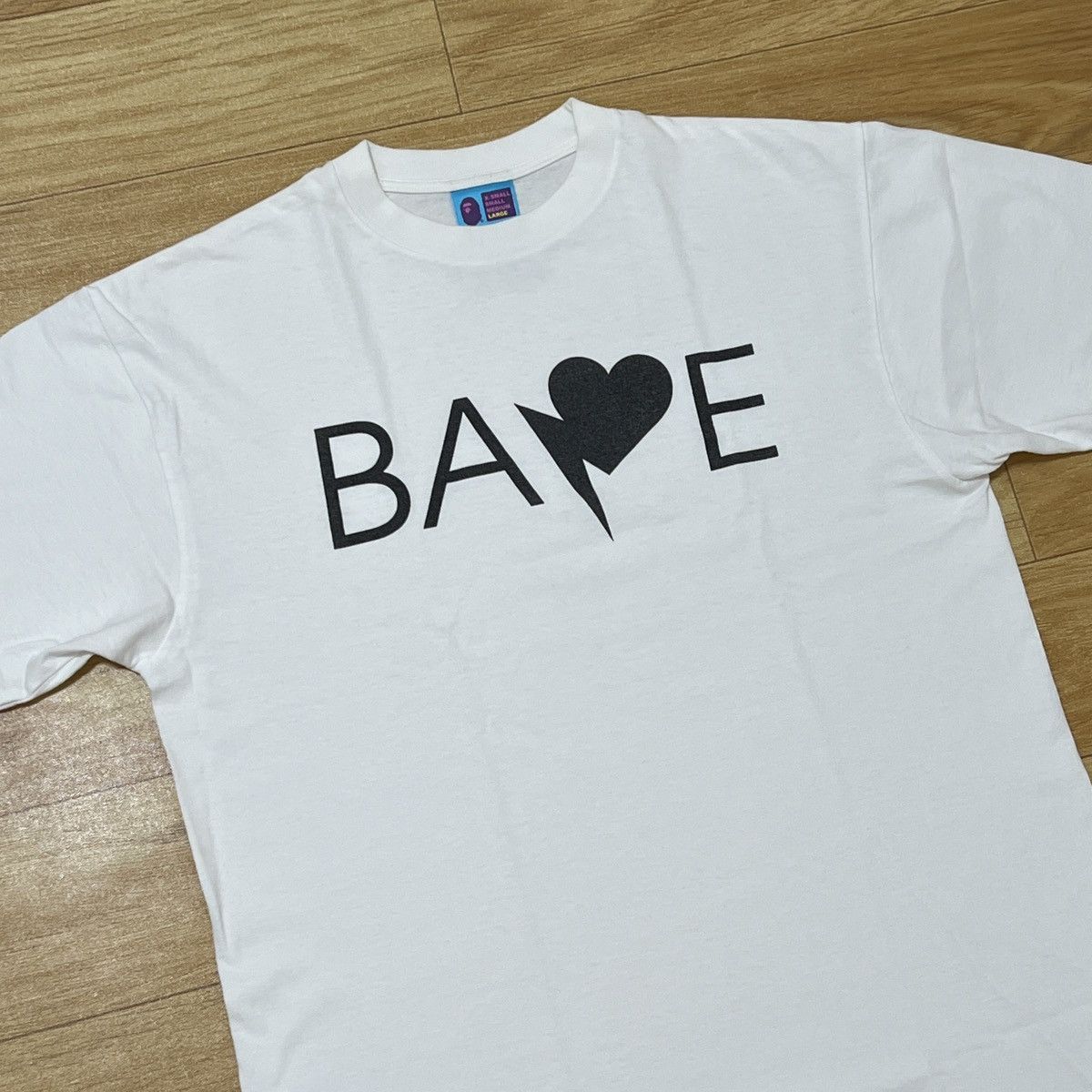 Bape 💥 Bape Letter Logo Vintage Tee 💥 Size US L / EU 52-54 / 3 - 5 Thumbnail