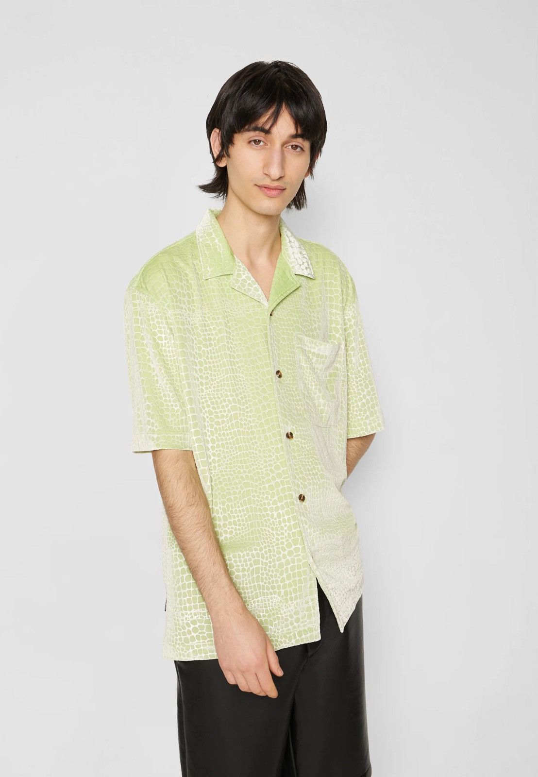 Han Kjobenhavn !DS! SS21 Han Kjobenhavn Pale Green Croc Skin Summer Shirt Size US M / EU 48-50 / 2 - 6 Thumbnail