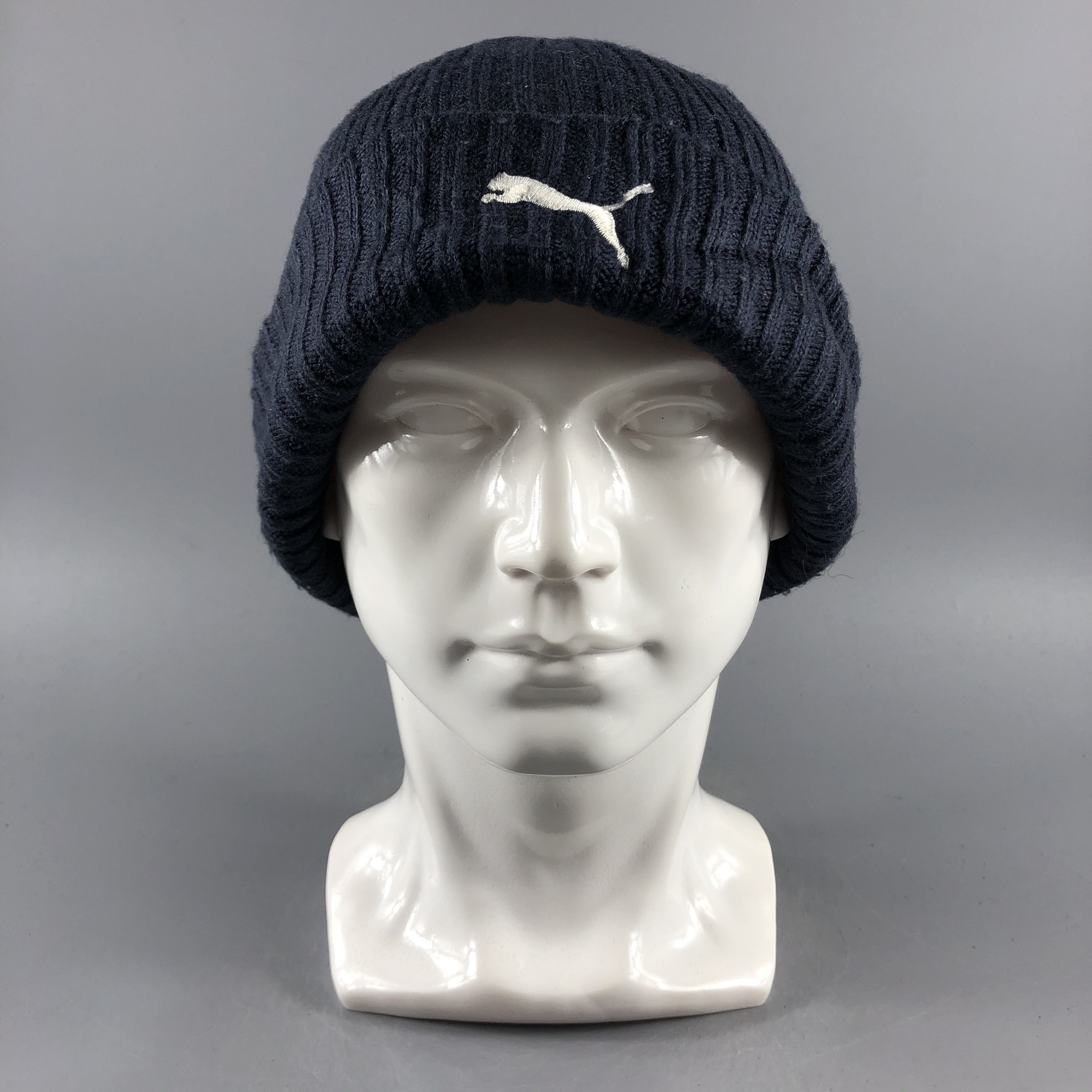 image of Puma Fisherman Beanie Snow Hat Snow Cap -D503, Men's