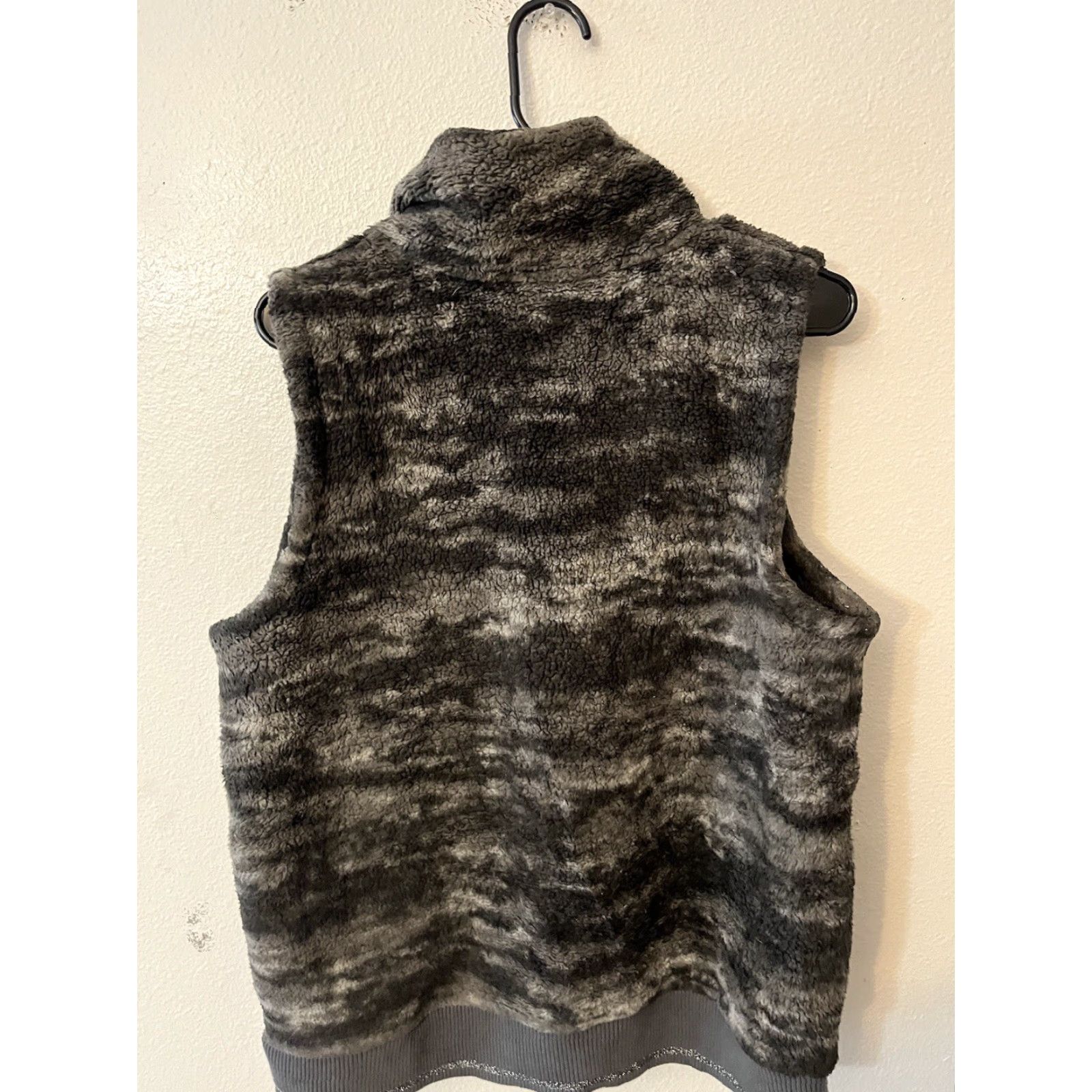 Athleta VINTAGE ATHLETA Tugga Vest Camouflage Fog Camo Bluff L Women's Vest Zip Pockets Outdoors Hiking Fall Winter 981580 X0412H Size L / US 10 / IT 46 - 3 Thumbnail