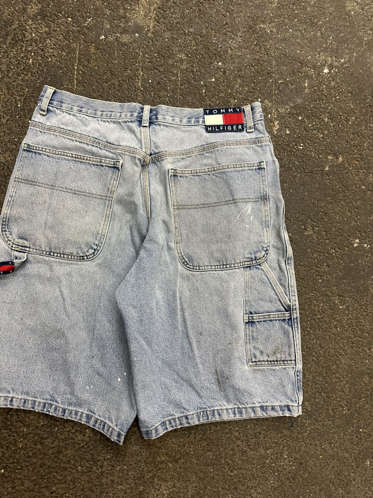 Tommy Hilfiger × Vintage Y2K Tommy cargo shorts Size US 36 / EU 52 - 3 Thumbnail