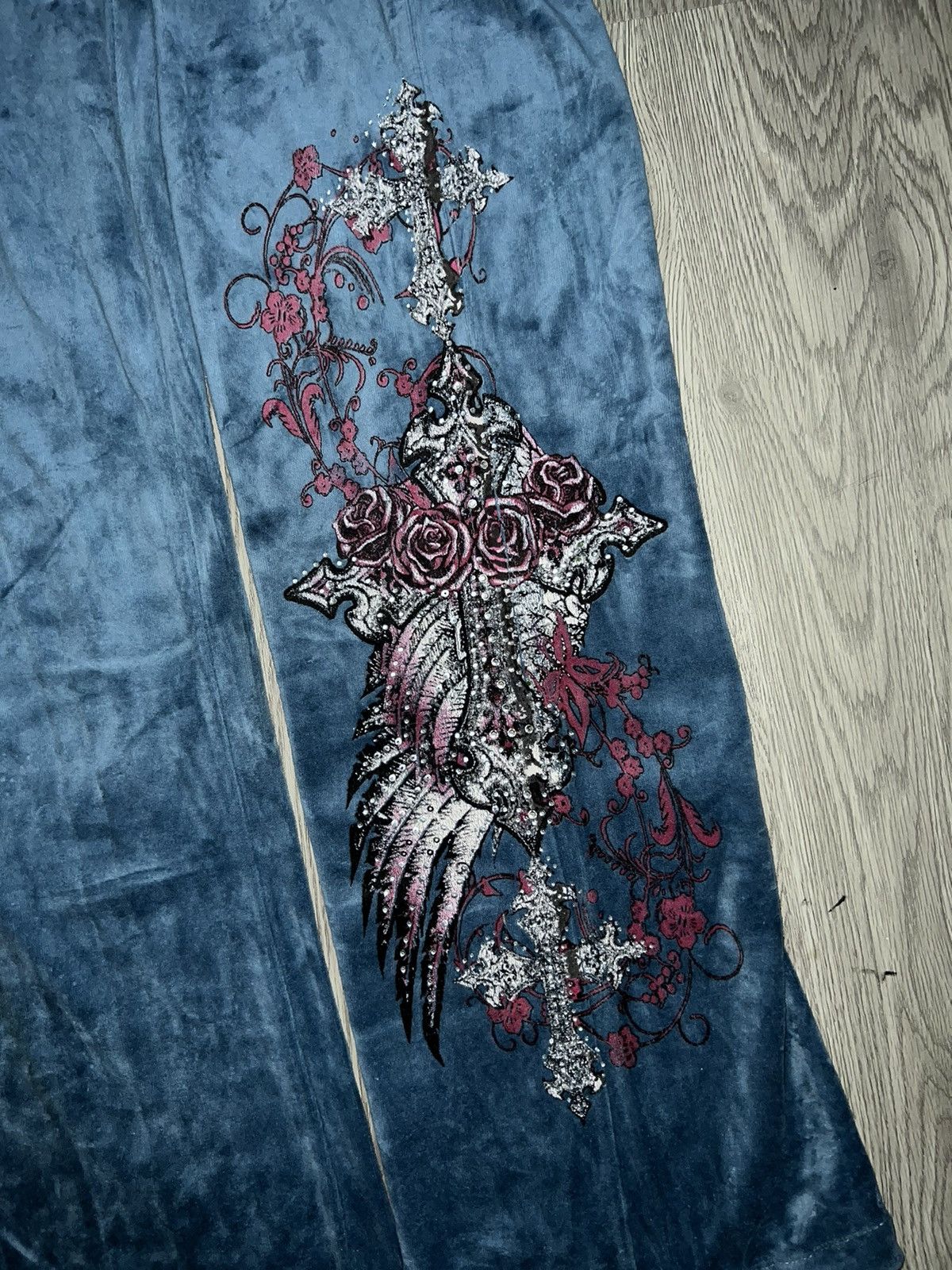 Ed Hardy Vintage Y2K cross and rose velvet pants 🥀➕ Size 26" / US 2 / IT 38 - 9 Thumbnail