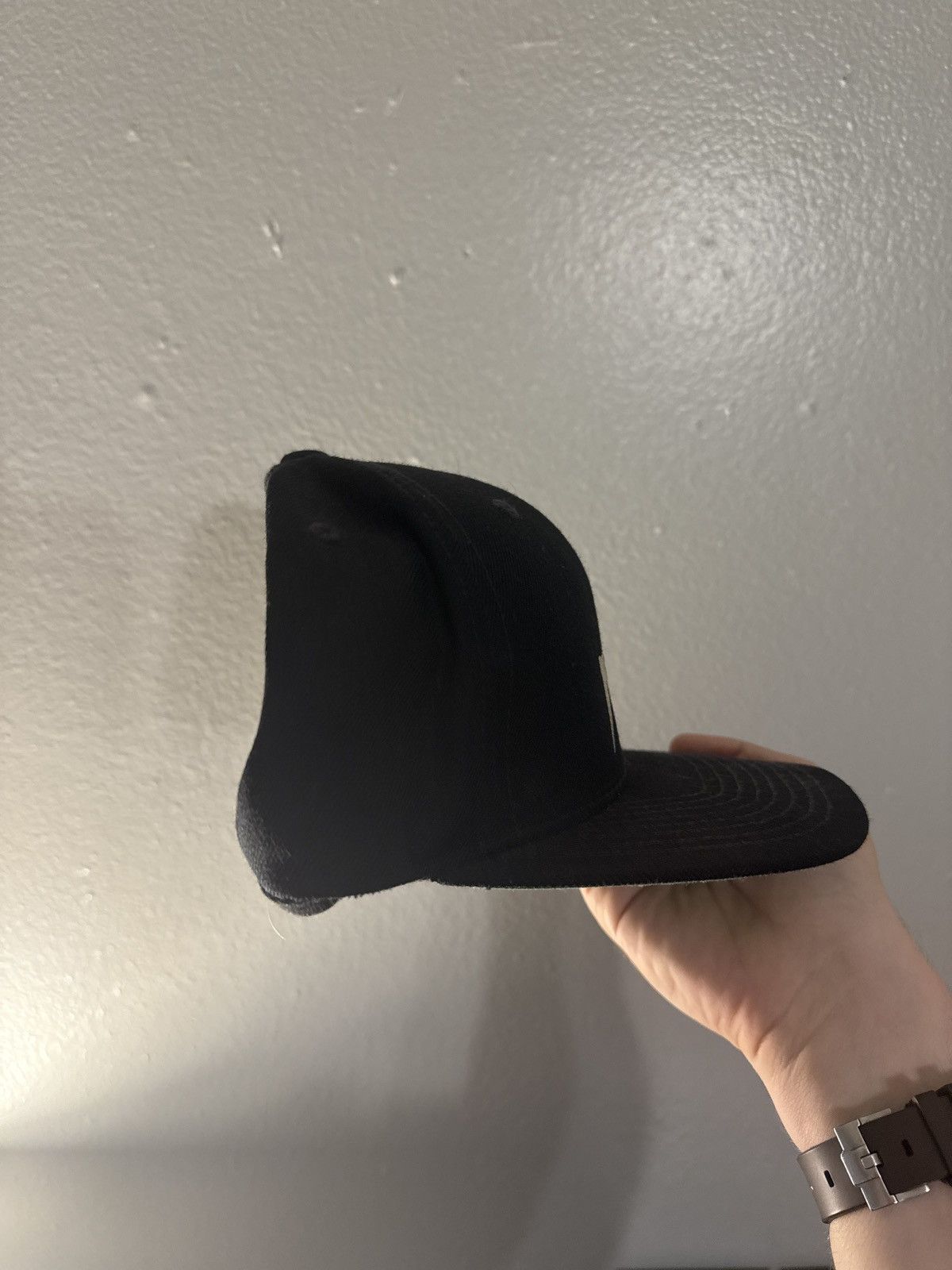 Kanye West RARE AUTHENTIC KANYE WEST YEEZUS TOUR SNAPBACK Size ONE SIZE - 4 Thumbnail