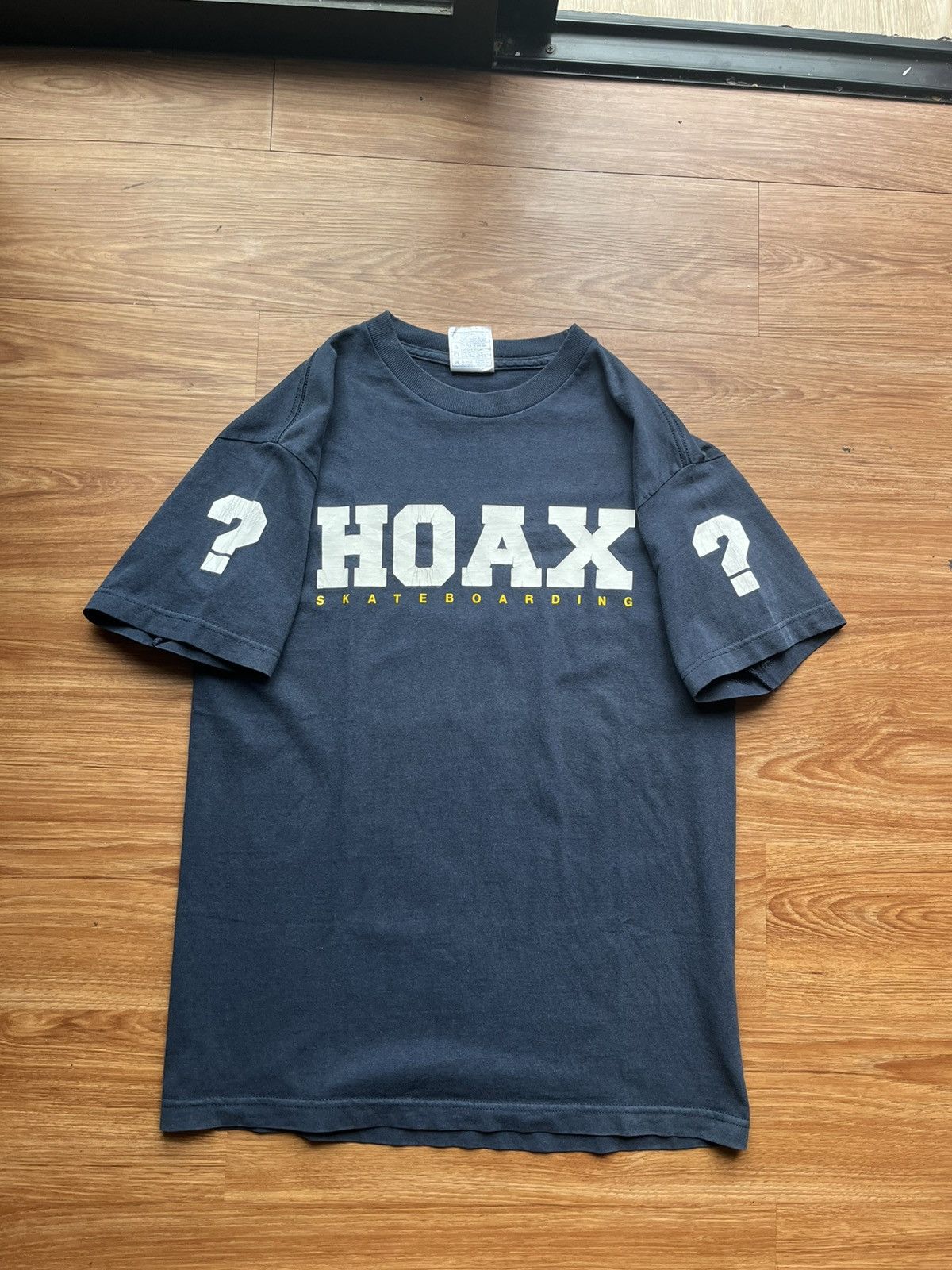 Shorty's Skateboards Hoax skateboard Size US M / EU 48-50 / 2 - 4 Thumbnail