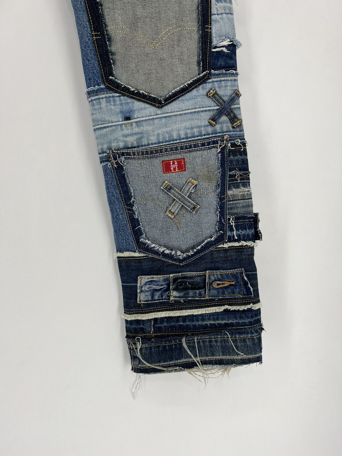 Levi's 90s Levi’s 501 Patchwork Multipocket Denim Custom Jeans USA Size US 34 / EU 50 - 15 Thumbnail