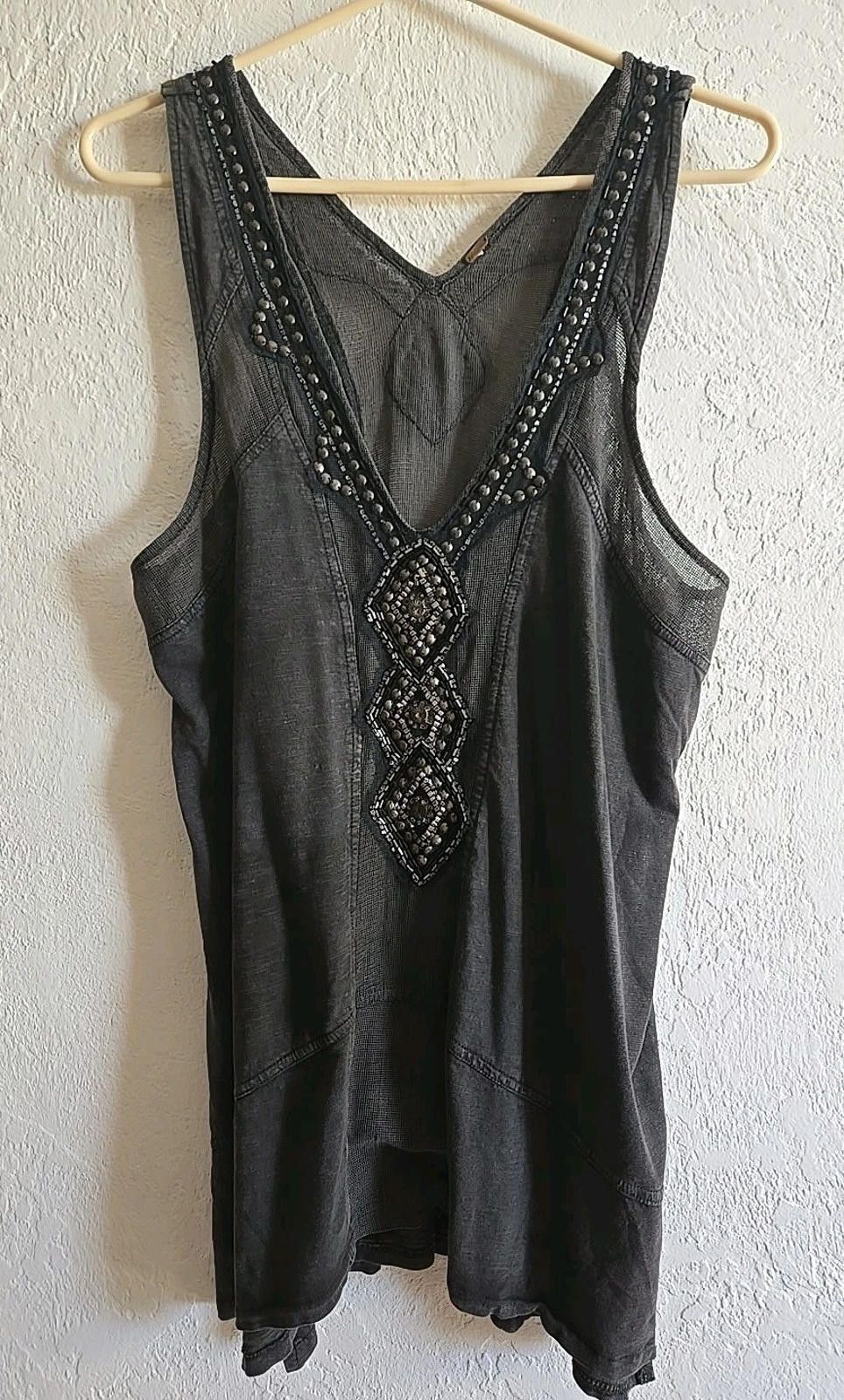 Free People Free People Beaded Tank Tunic Top Black Mesh Embellished Size M / US 6-8 / IT 42-44 - 1 Thumbnail