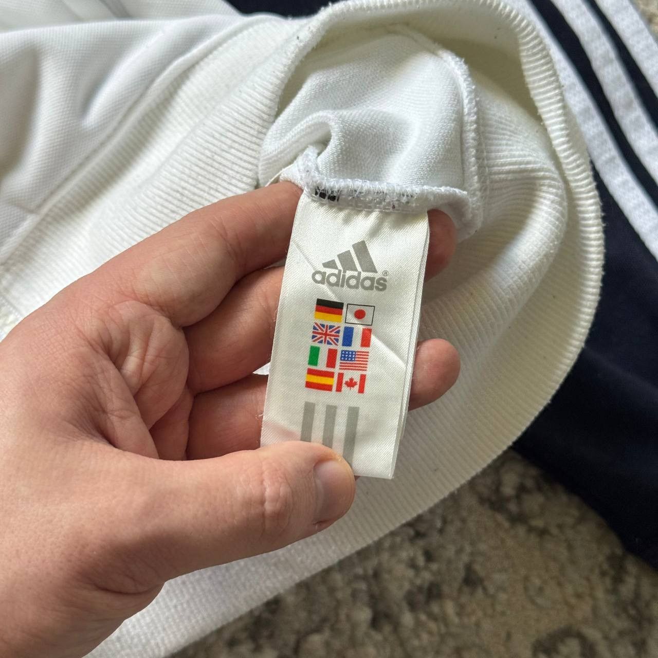 Adidas Vintage Adidas Romania Football Jacket Soccer Track Top Size US L / EU 52-54 / 3 - 8 Thumbnail