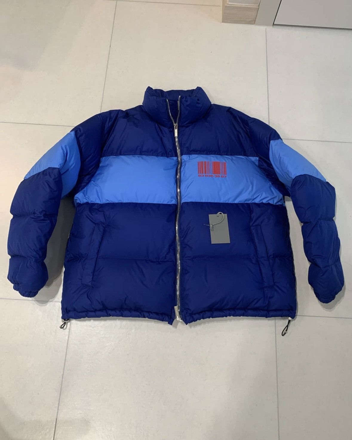 Vetements *rare* Vetements Barcode Down Jacket Puffer Size US L / EU 52-54 / 3 - 1 Thumbnail
