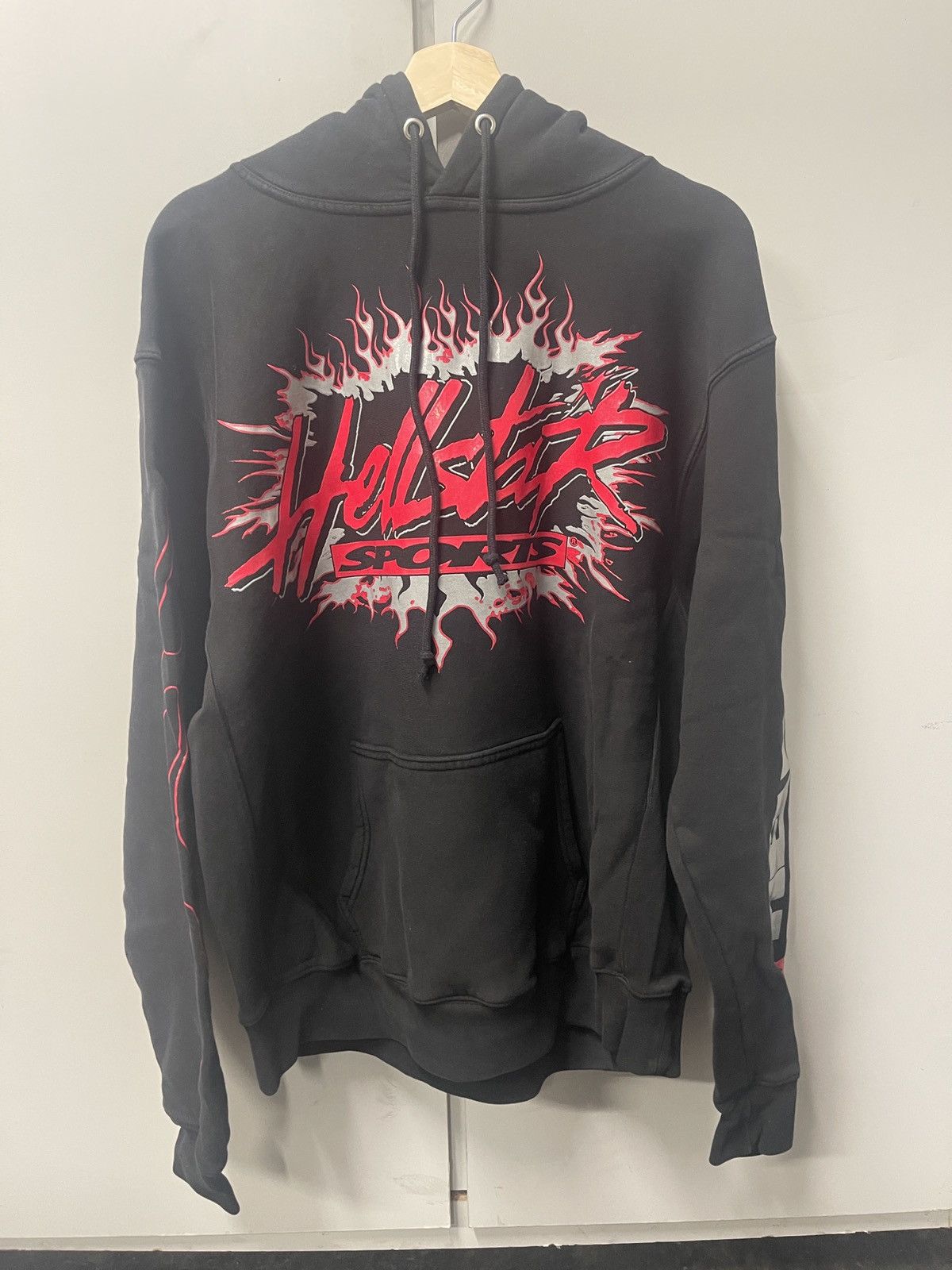 HELLSTAR Hellstar Sports Future Flame Hoodie 'Black' Size US M / EU 48-50 / 2 - 3 Thumbnail